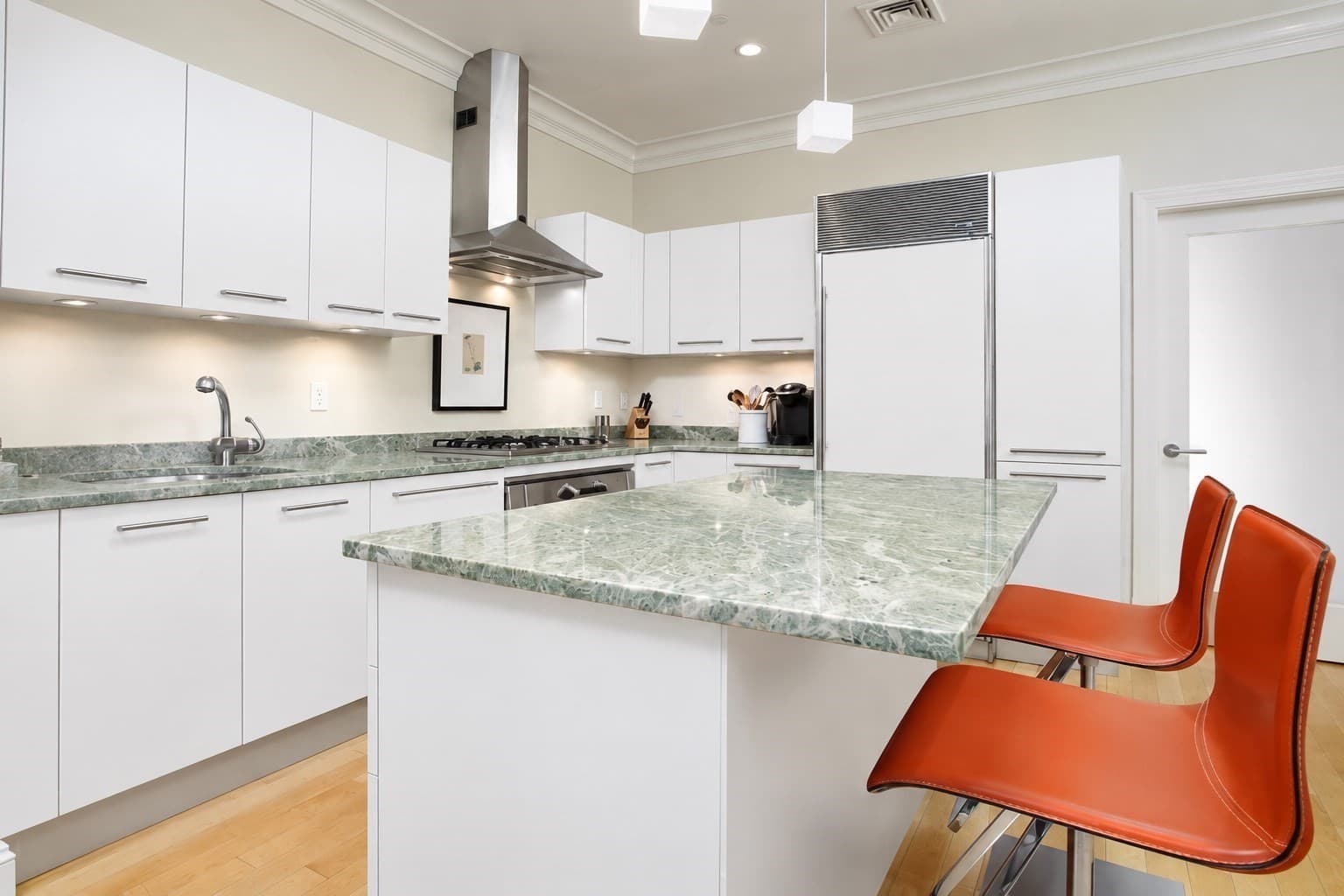 192 West Springfield Street # 2, Boston MA 02118