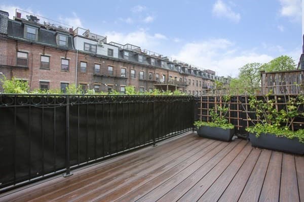 Condominium at 192 West Springfield Street # 2, Boston MA 02118, photo 4 of 7