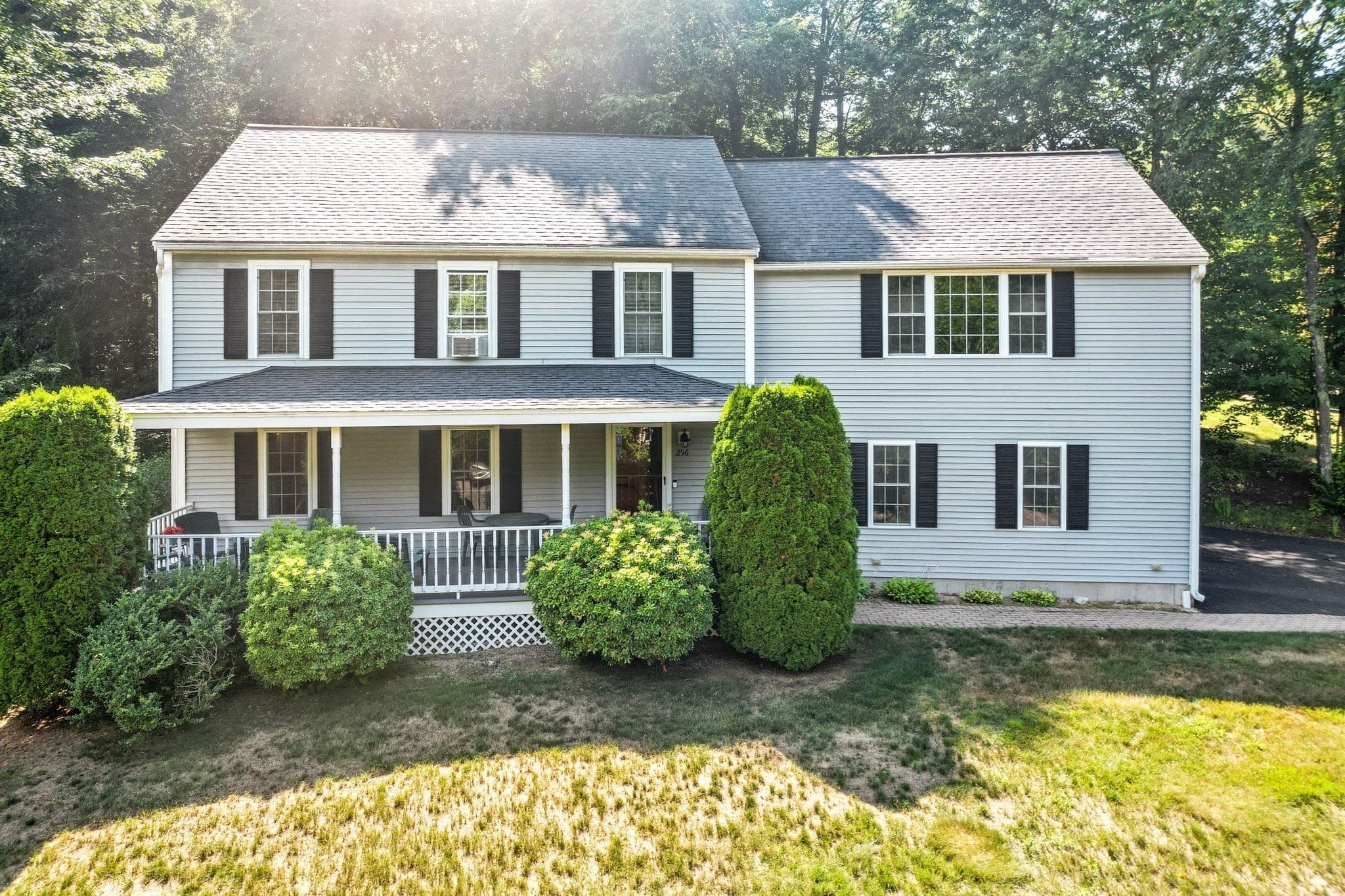 256 Stoneybrook Rd, Fitchburg MA 01420