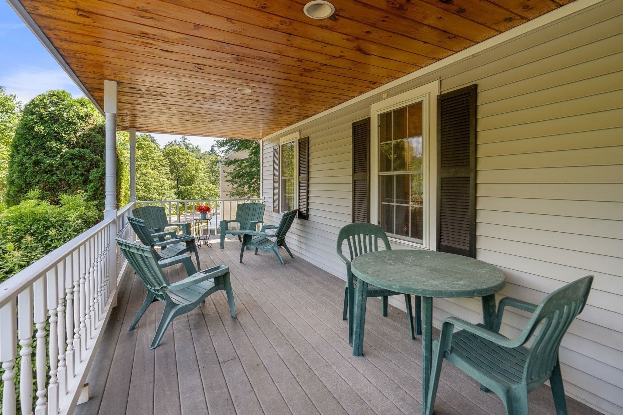Single Family Residence at 256 Stoneybrook Rd, Fitchburg MA 01420, Fitchburg, photo 5 of 37