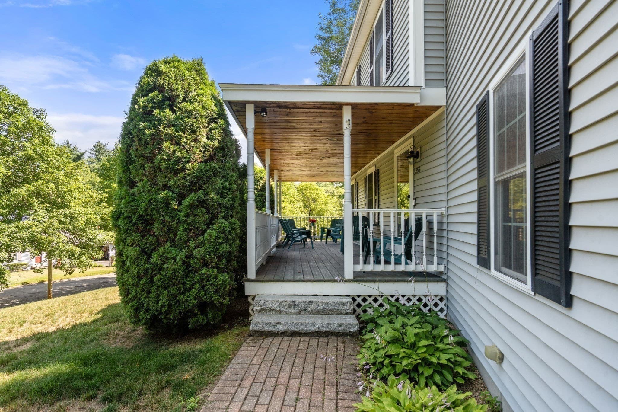 Single Family Residence at 256 Stoneybrook Rd, Fitchburg MA 01420, Fitchburg, photo 4 of 37