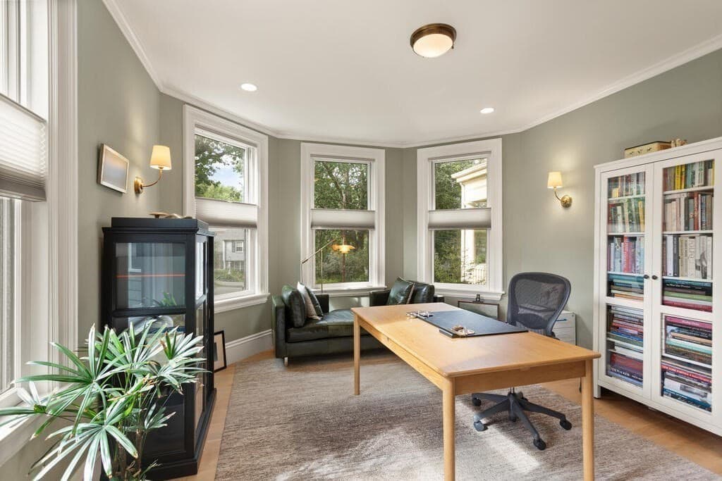 Single Family Residence at 4 Eliot Rd, Lexington MA 02421, Lexington, photo 10 of 41