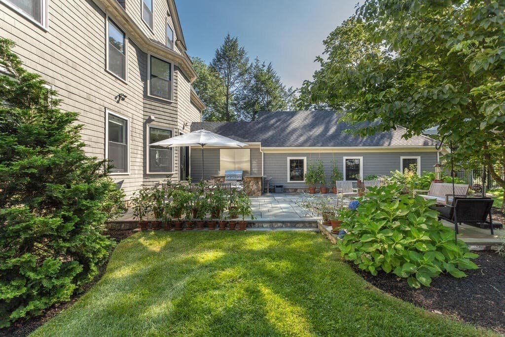 Single Family Residence at 4 Eliot Rd, Lexington MA 02421, Lexington, photo 31 of 41