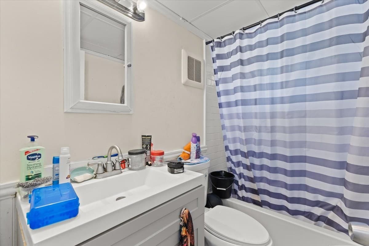 Condominium at 10 Royal Dane Dr # 79, Marshfield MA 02050, Marshfield, photo 8 of 14