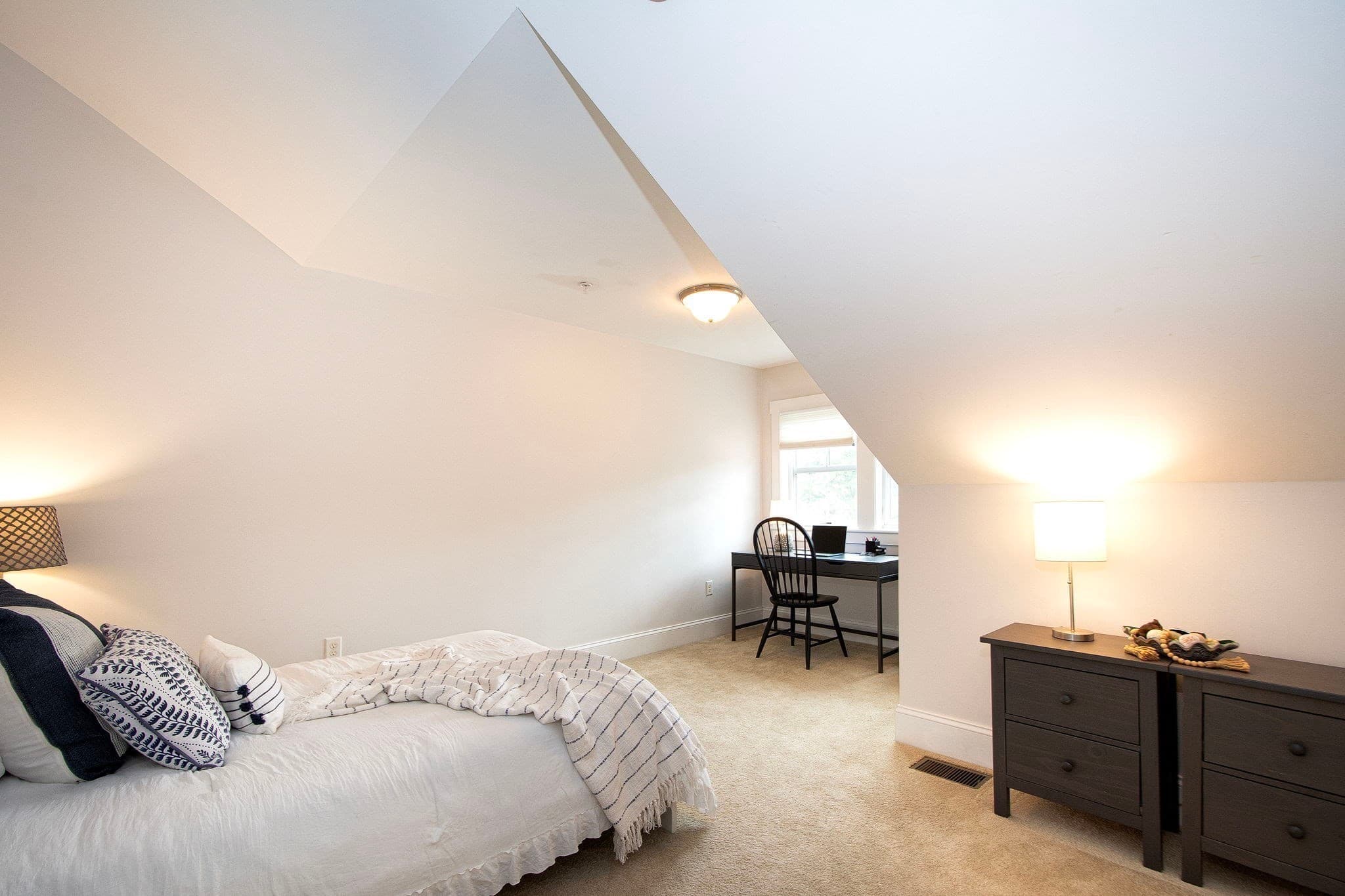 Condominium at 599 Washington St # 9, Pembroke MA 02359, Pembroke, photo 32 of 40