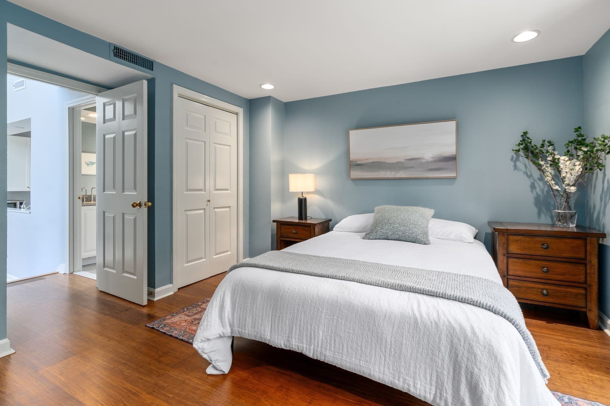 Condominium at 60 E Glen Road # 303, Brookline MA 02445, Brookline, photo 8 of 12
