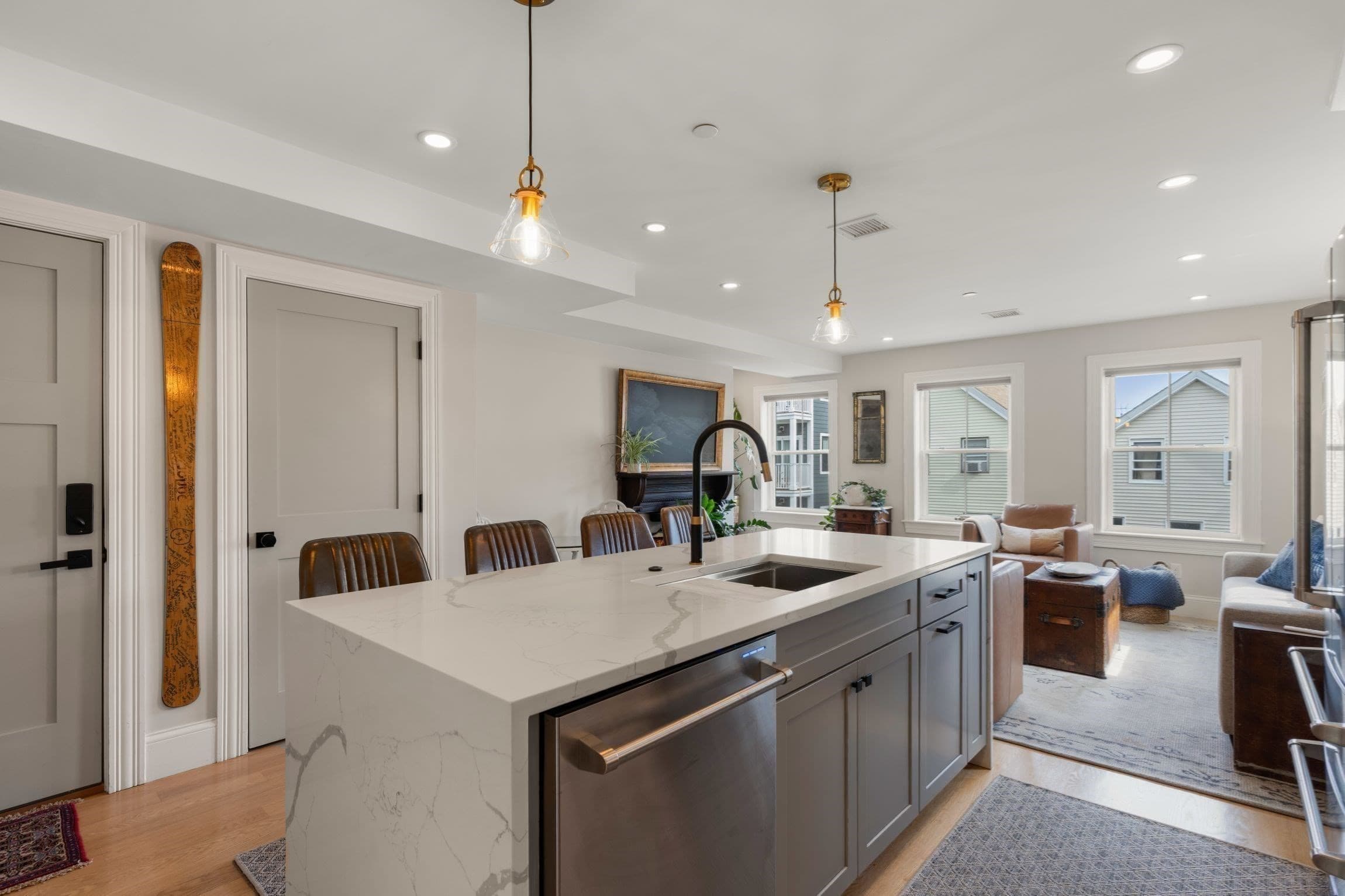 Condominium at 226 Havre Street # 3, Boston MA 02128, Boston, photo 12 of 32