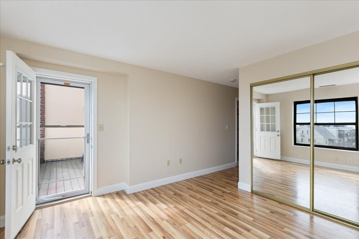 Condominium at 15 Ocean Ave # 203, Winthrop MA 02152, Winthrop, photo 17 of 32