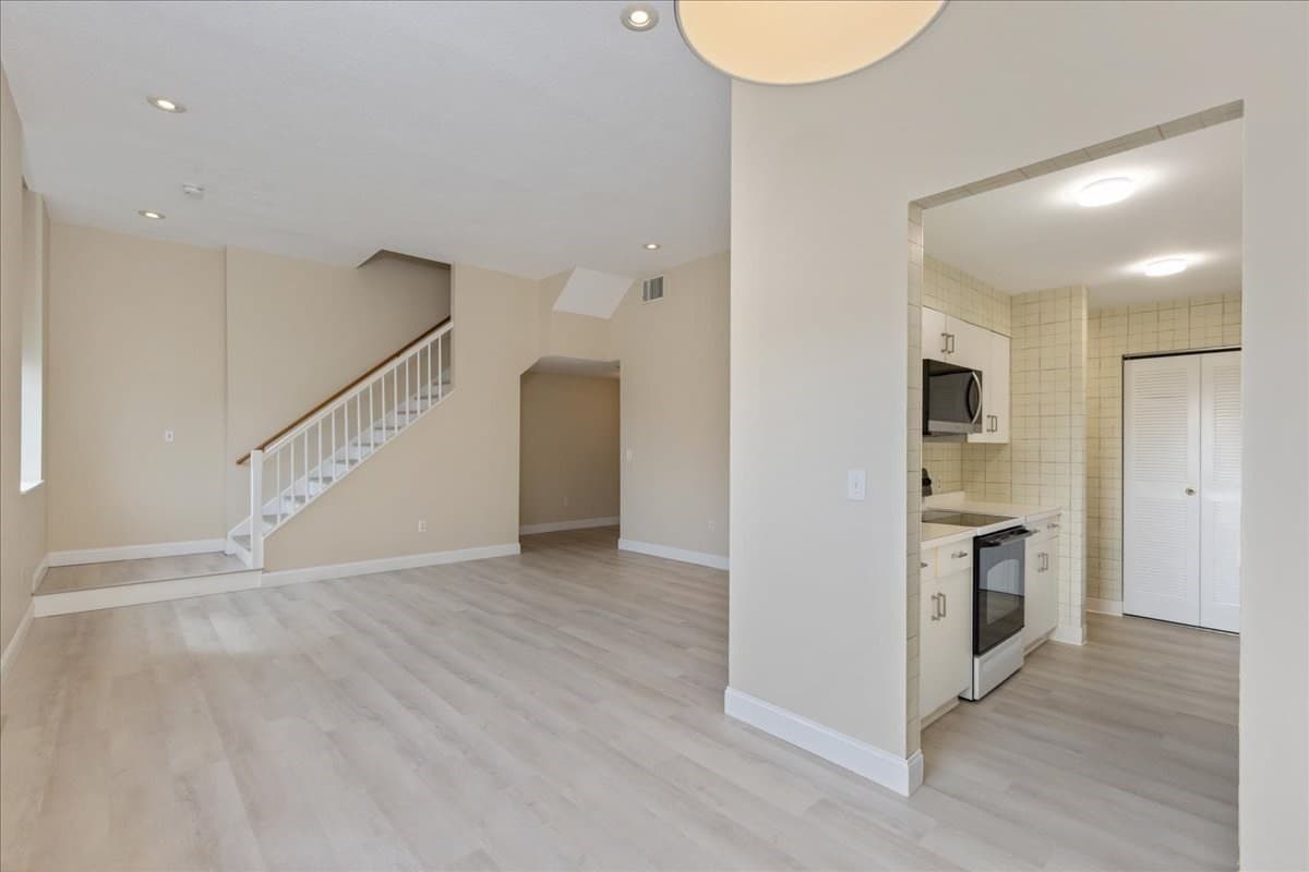 Condominium at 15 Ocean Ave # 203, Winthrop MA 02152, Winthrop, photo 7 of 32