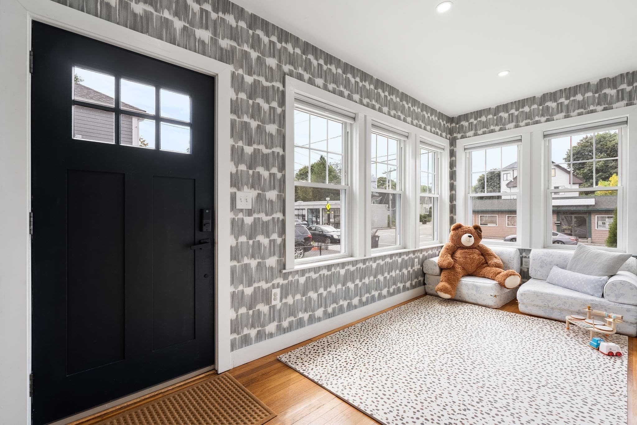 Single Family Residence at 75 Sea Street, Weymouth MA 02191, Weymouth, photo 5 of 36