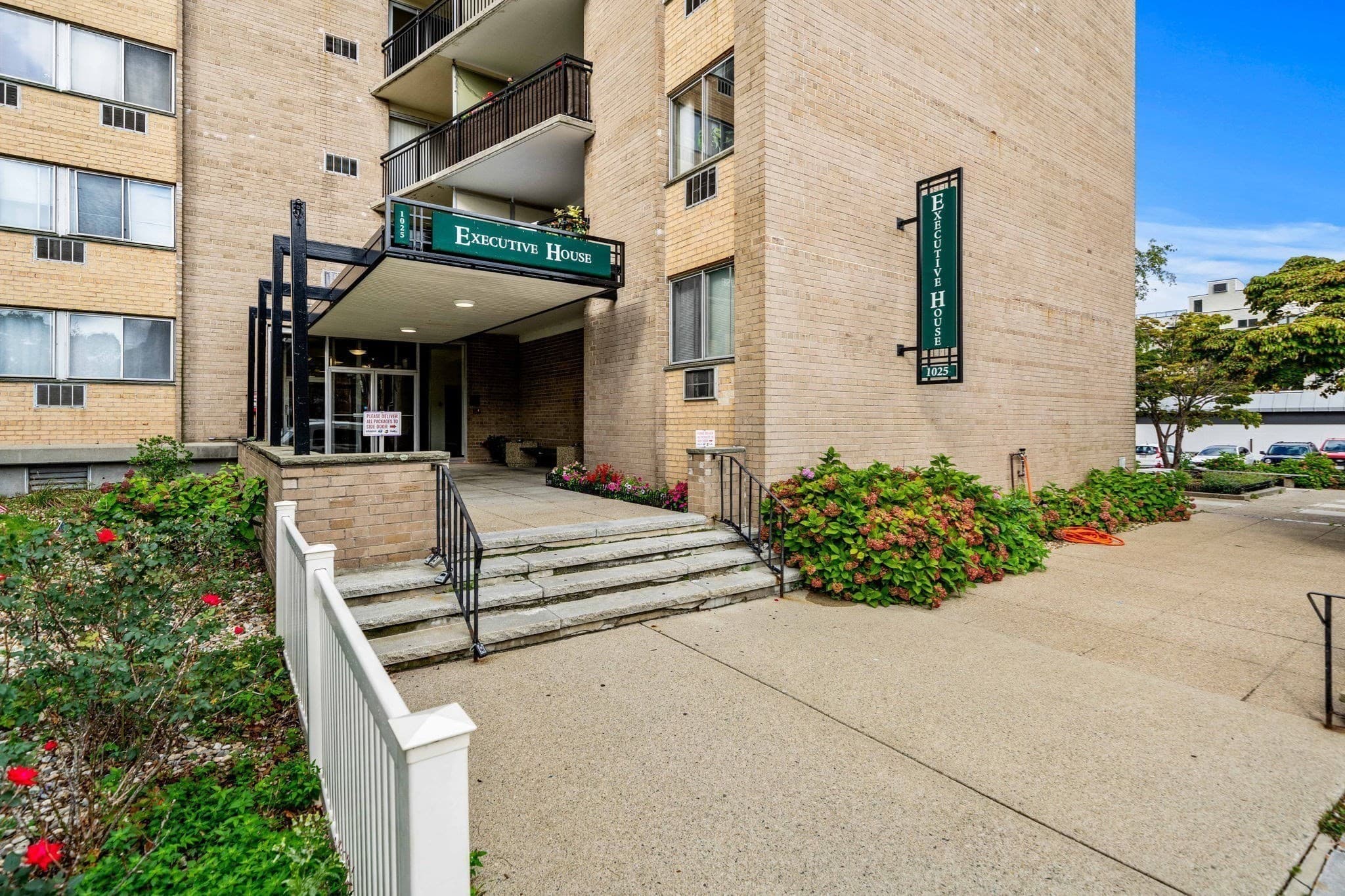 Condominium at 1025 Hancock St # 13B, Quincy MA 02169, Quincy, photo 33 of 35