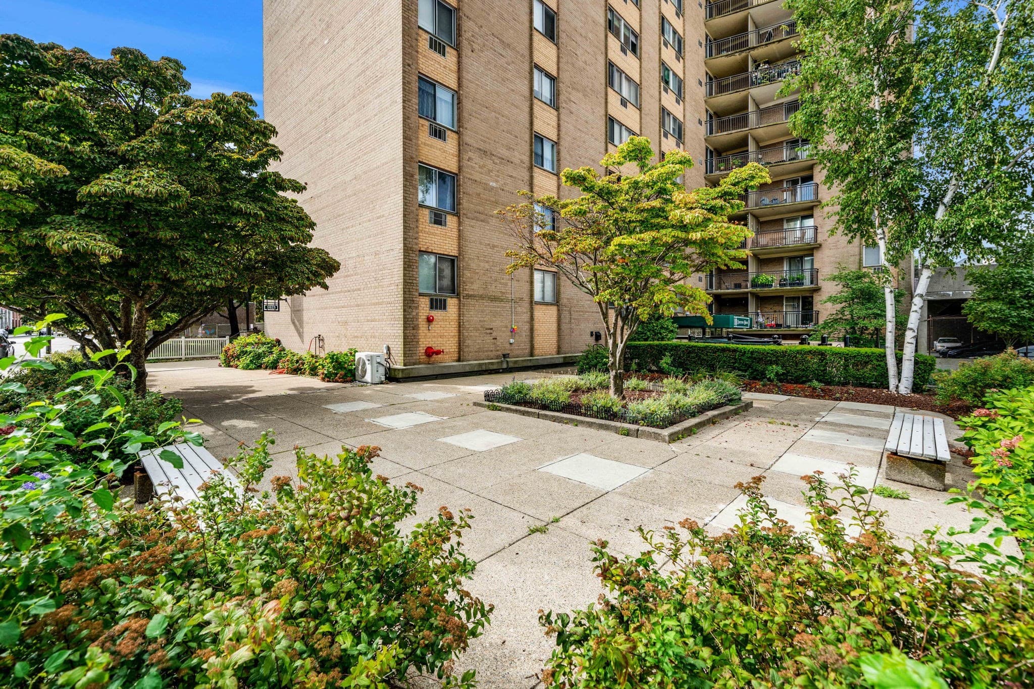Condominium at 1025 Hancock St # 13B, Quincy MA 02169, Quincy, photo 35 of 35