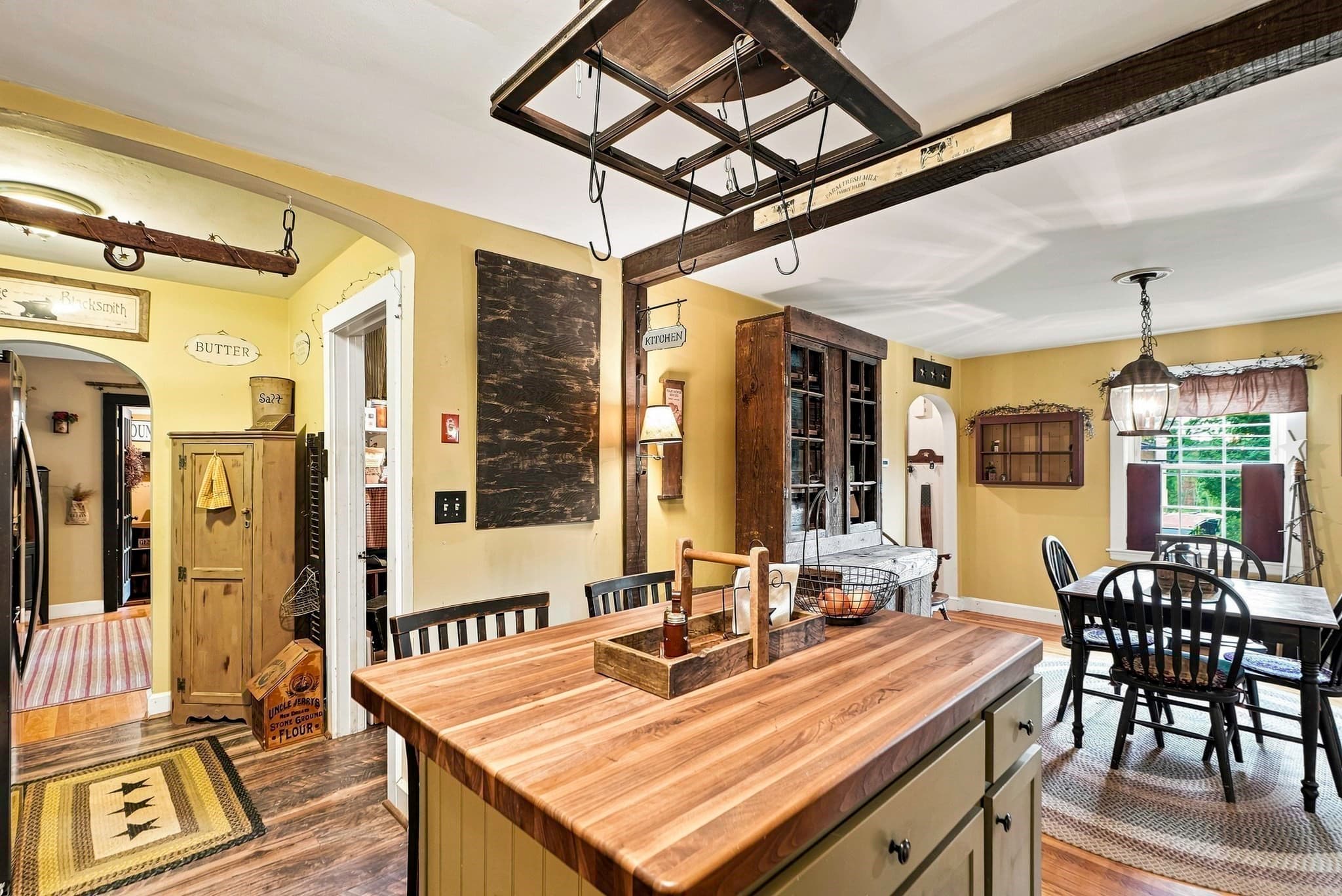 Single Family Residence at 138 Purchase St, Milford MA 01757, Milford, photo 6 of 40