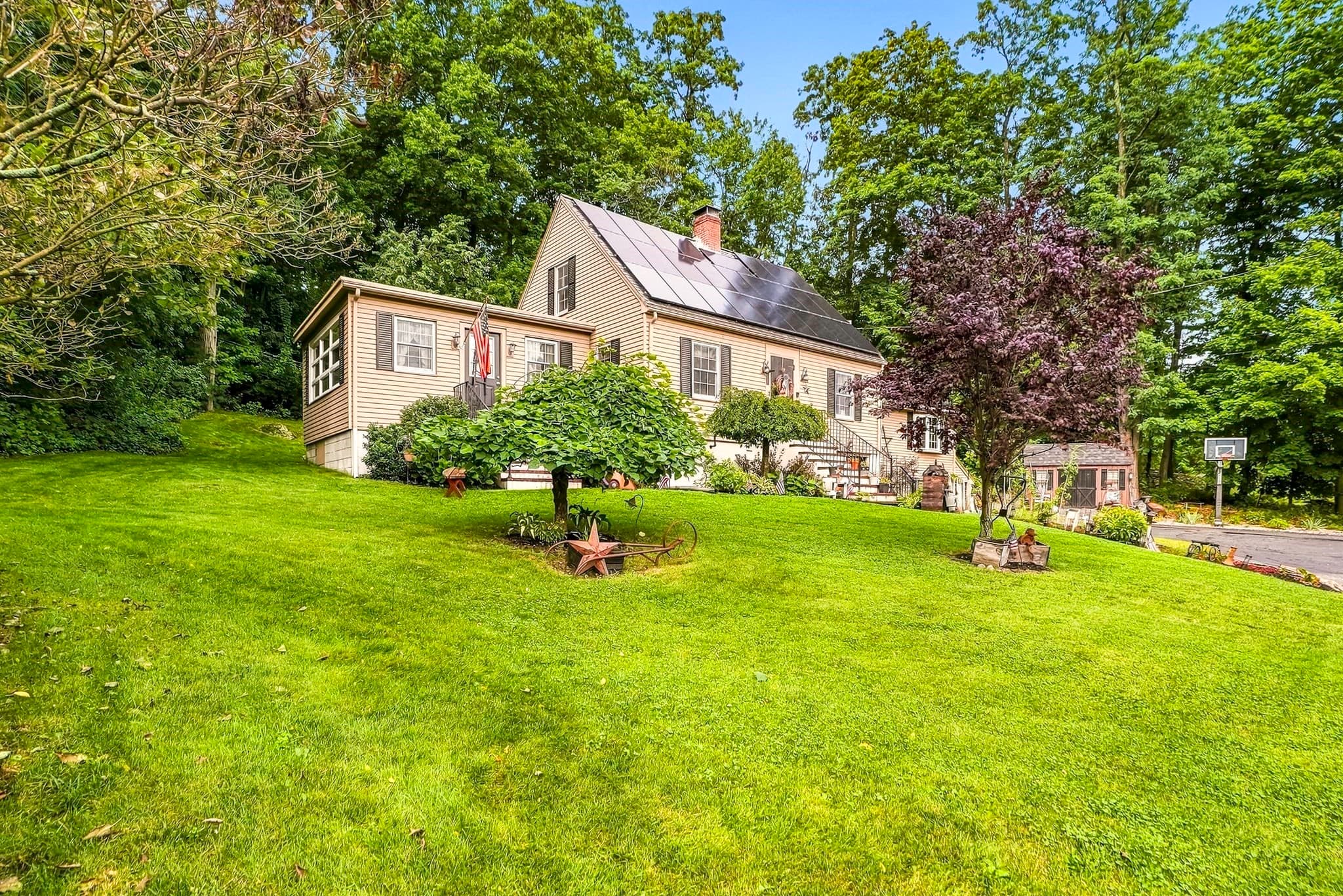 138 Purchase St, Milford MA 01757