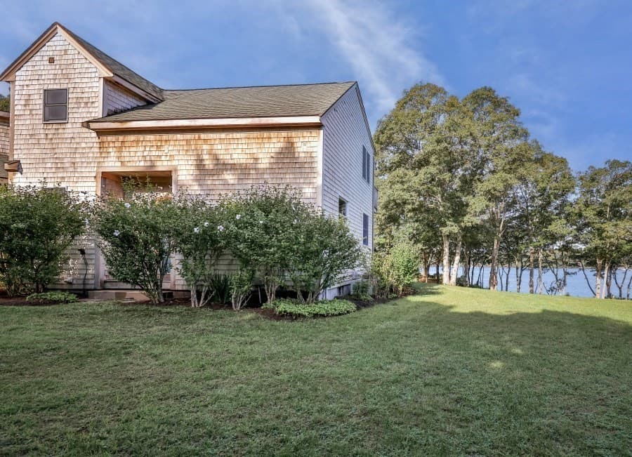Single Family Residence at 267 Barnes Road, Oak Bluffs MA 02557, photo 2 of 42