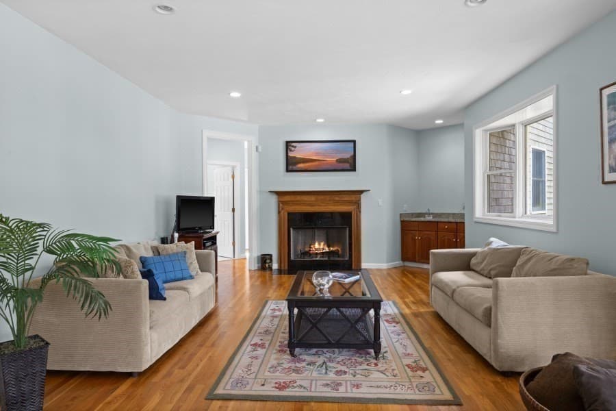 Single Family Residence at 267 Barnes Road, Oak Bluffs MA 02557, photo 10 of 42