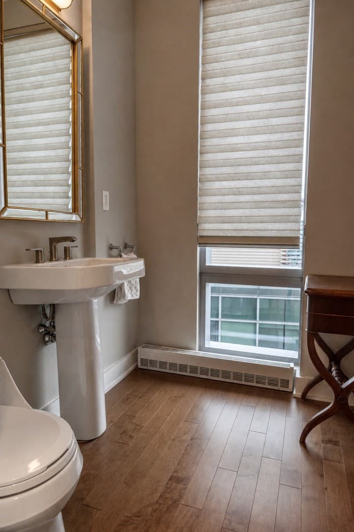 Condominium at 500 Atlantic Ave # 17J, Boston MA 02210, photo 20 of 33