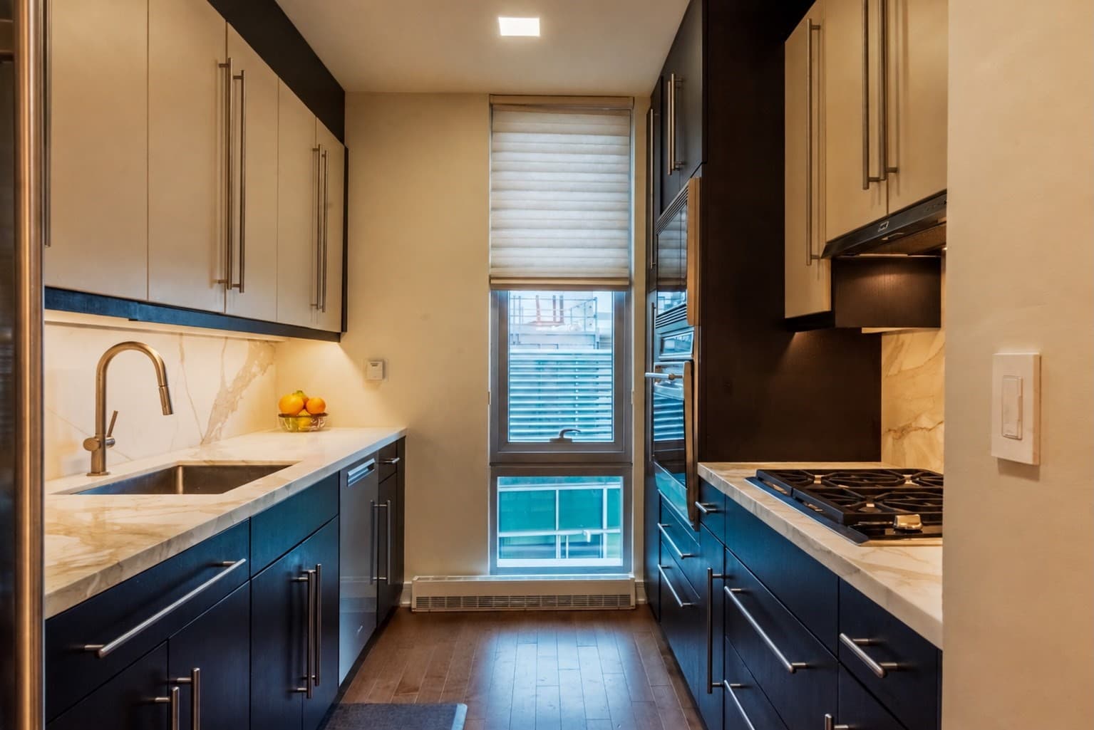 Condominium at 500 Atlantic Ave # 17J, Boston MA 02210, photo 18 of 33