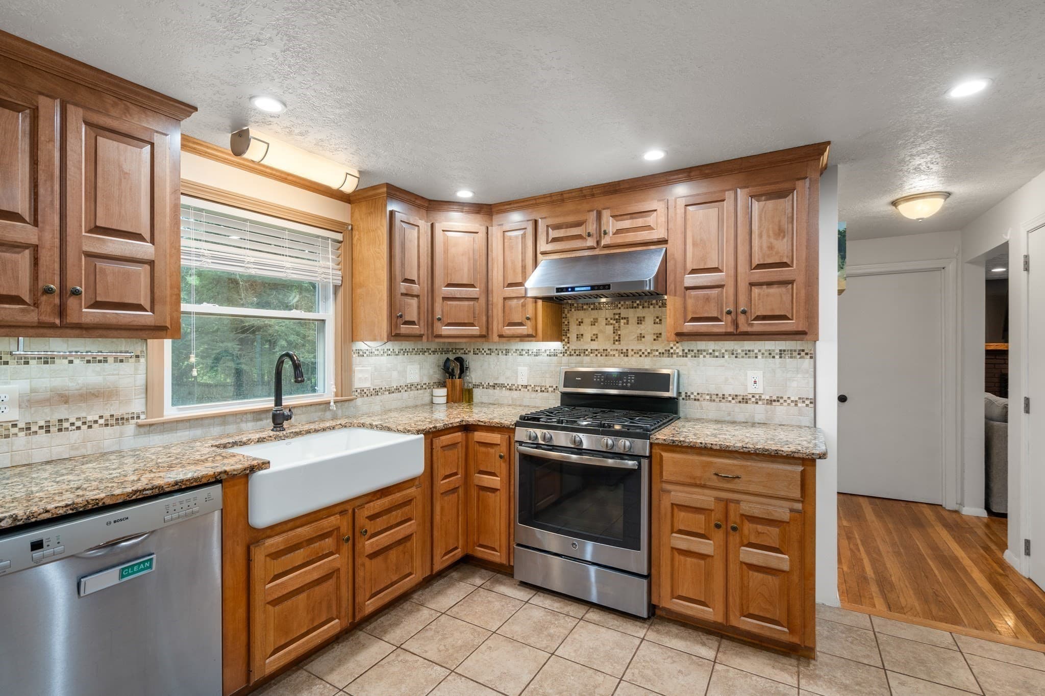 Single Family Residence at 26 Joyce Ln, Bellingham MA 02019, Bellingham, photo 10 of 37
