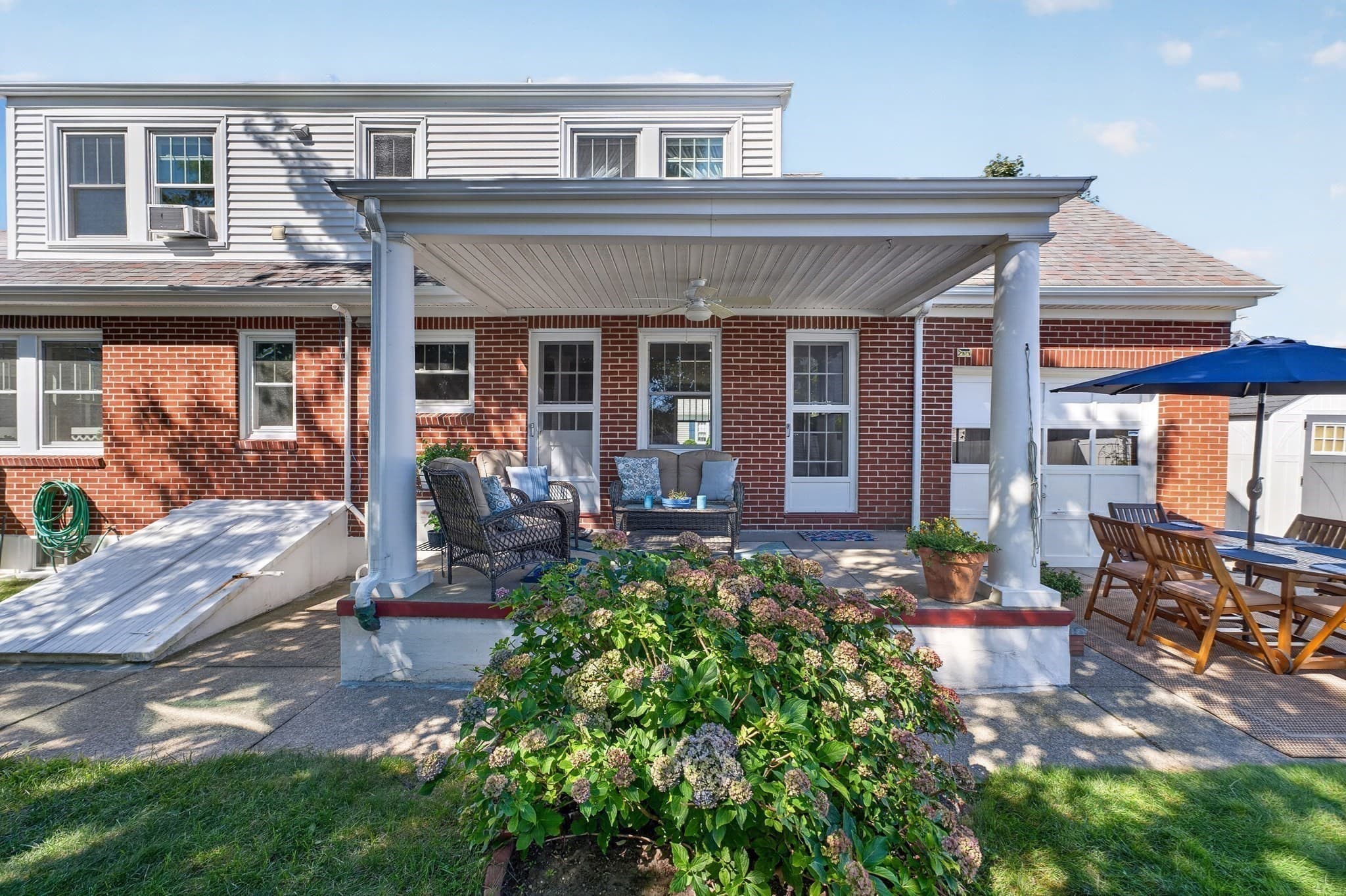 Single Family Residence at 10 West St, New Bedford MA 02740, New Bedford, photo 30 of 37