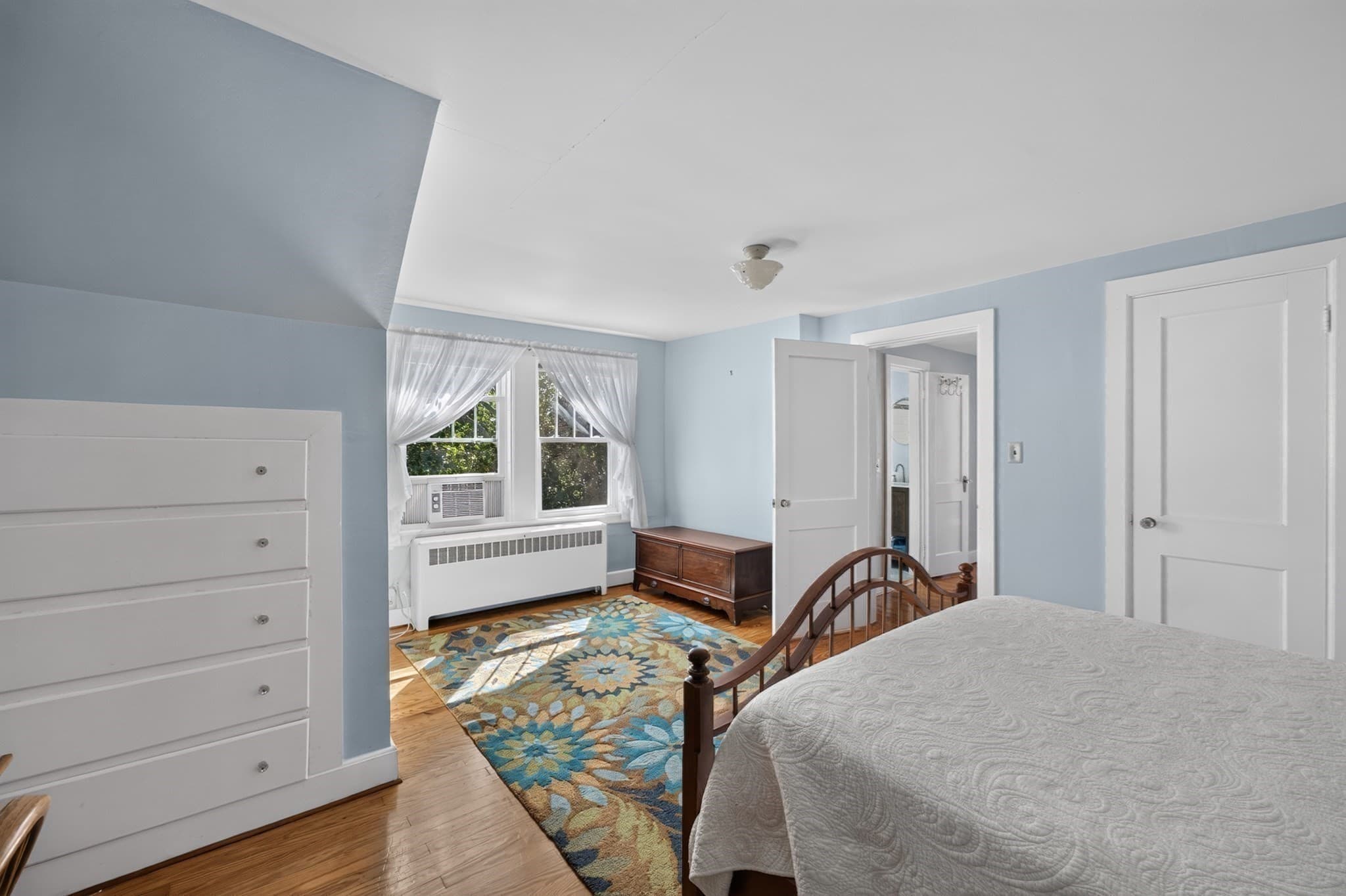 Single Family Residence at 10 West St, New Bedford MA 02740, New Bedford, photo 21 of 37