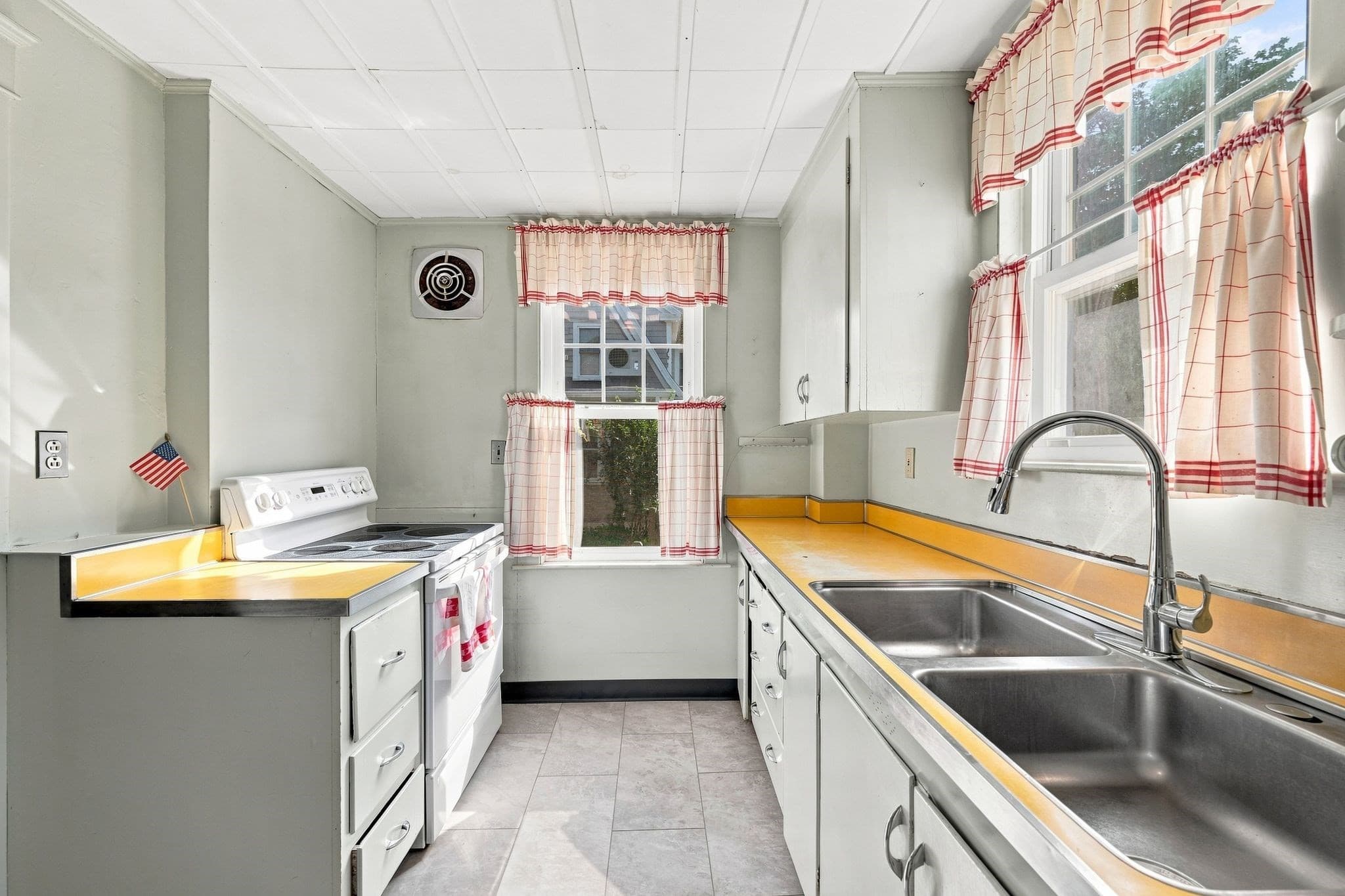 Single Family Residence at 5 Weston Road, Marblehead MA 01945, Marblehead, photo 10 of 24