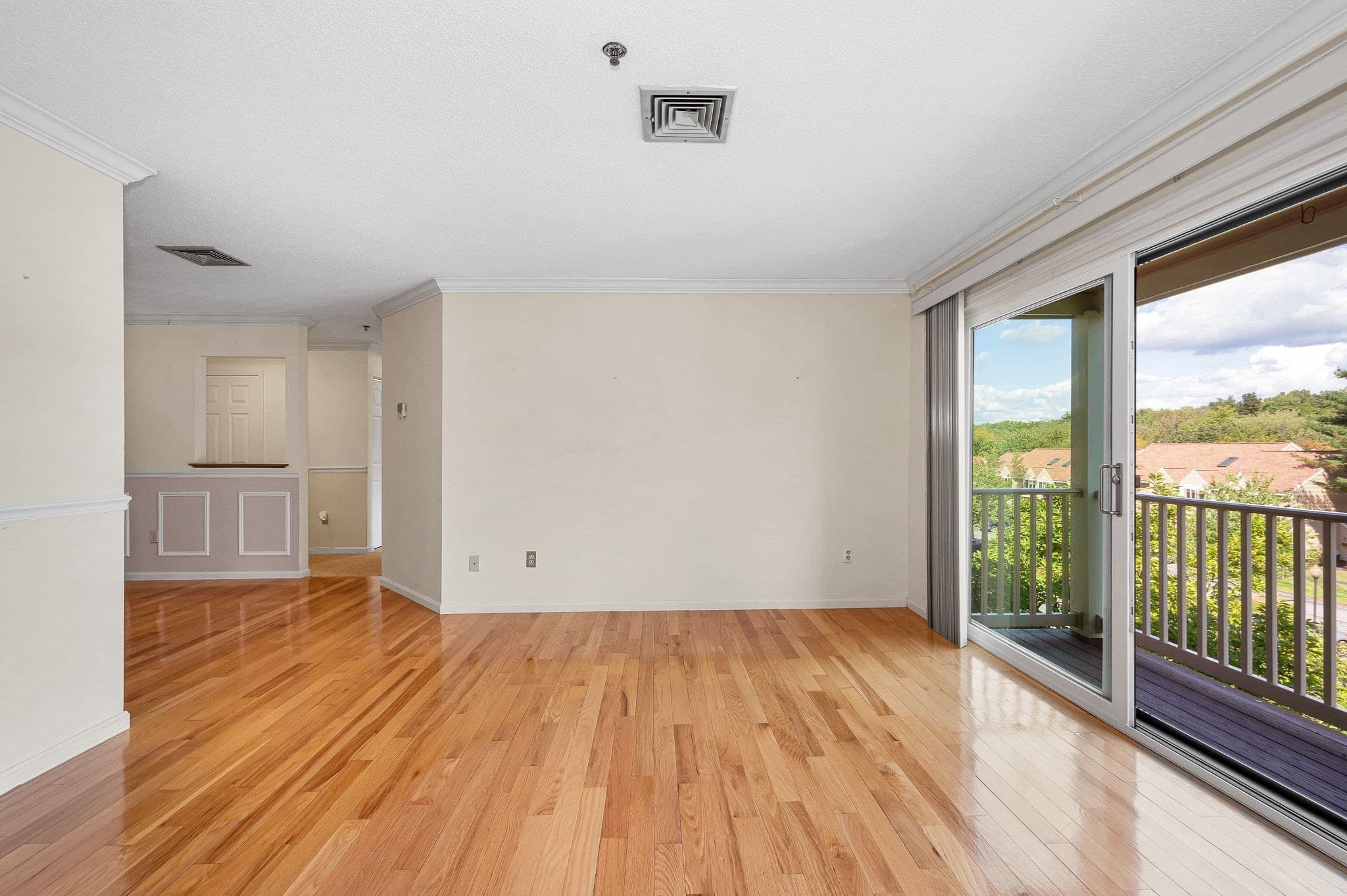 Condominium at 102 Hunter's Run # 102, Haverhill MA 01832, Haverhill, photo 14 of 34