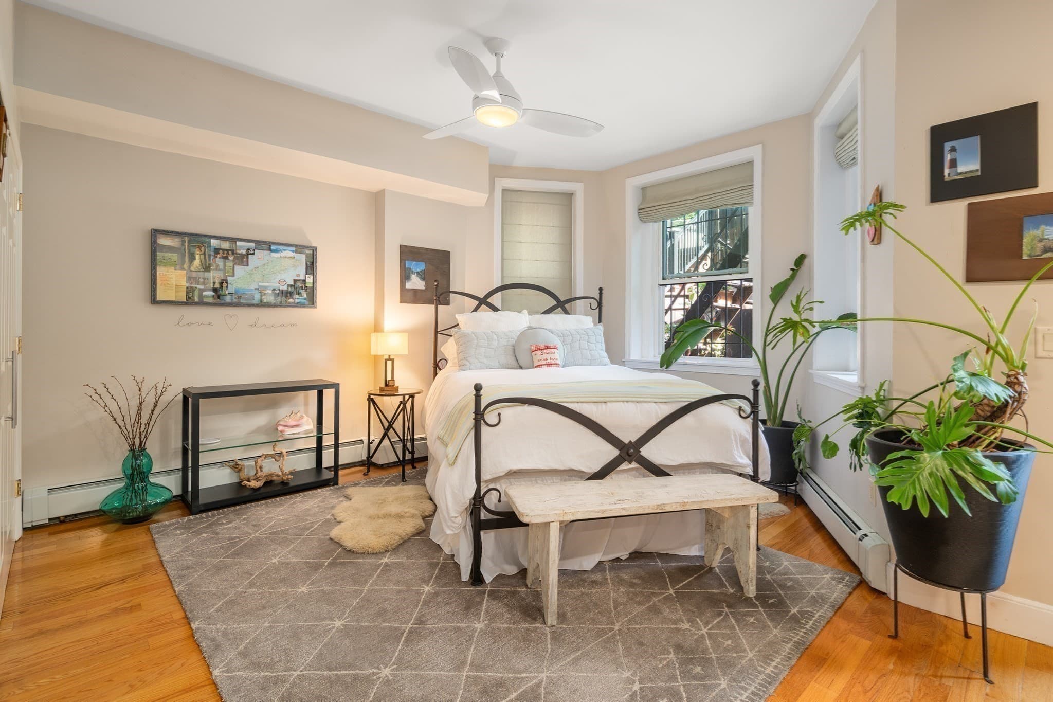 Condominium at 1081 Beacon # 8, Brookline MA 02446, Brookline, photo 17 of 24