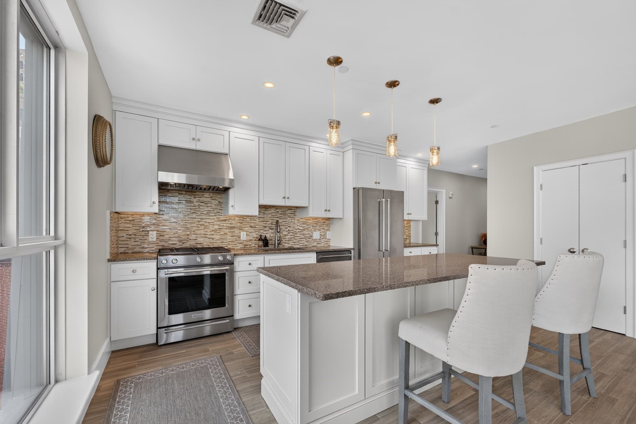 Condominium at 99-105 Broad St # C, Boston MA 02110, photo 13 of 39