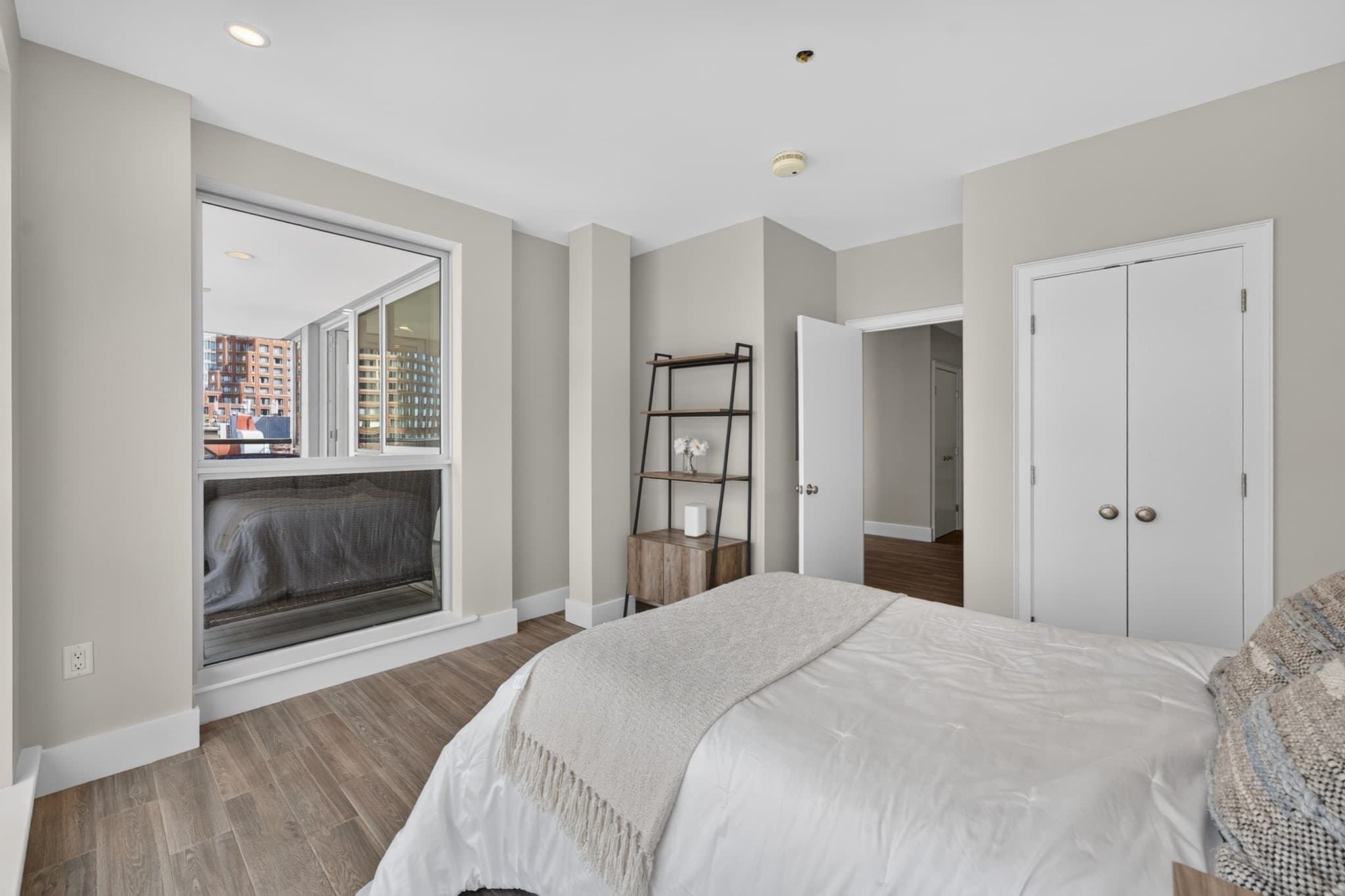 Condominium at 99-105 Broad St # C, Boston MA 02110, photo 26 of 39