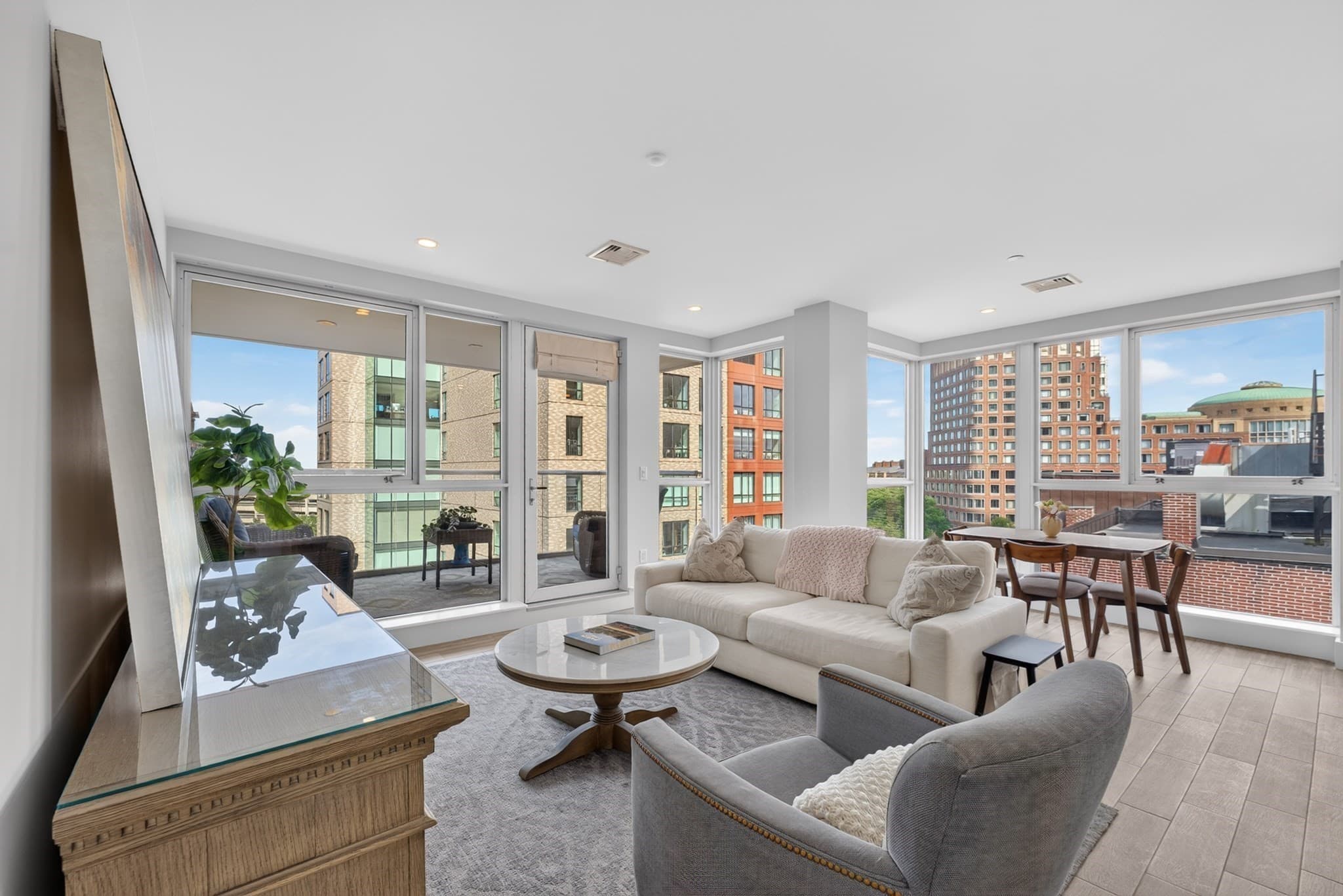 Condominium at 99-105 Broad St # C, Boston MA 02110, photo 10 of 39