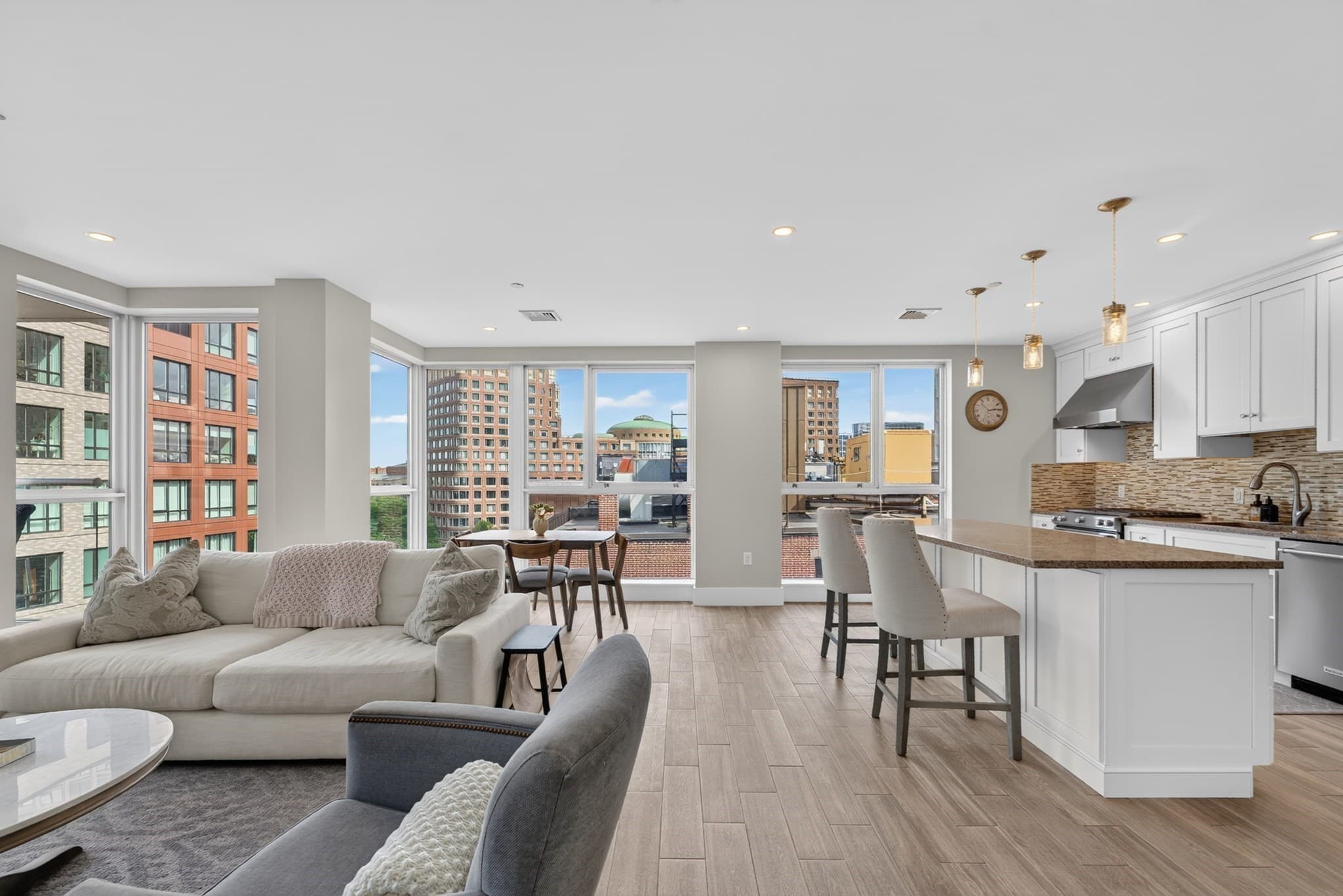 Condominium at 99-105 Broad St # C, Boston MA 02110, photo 11 of 39