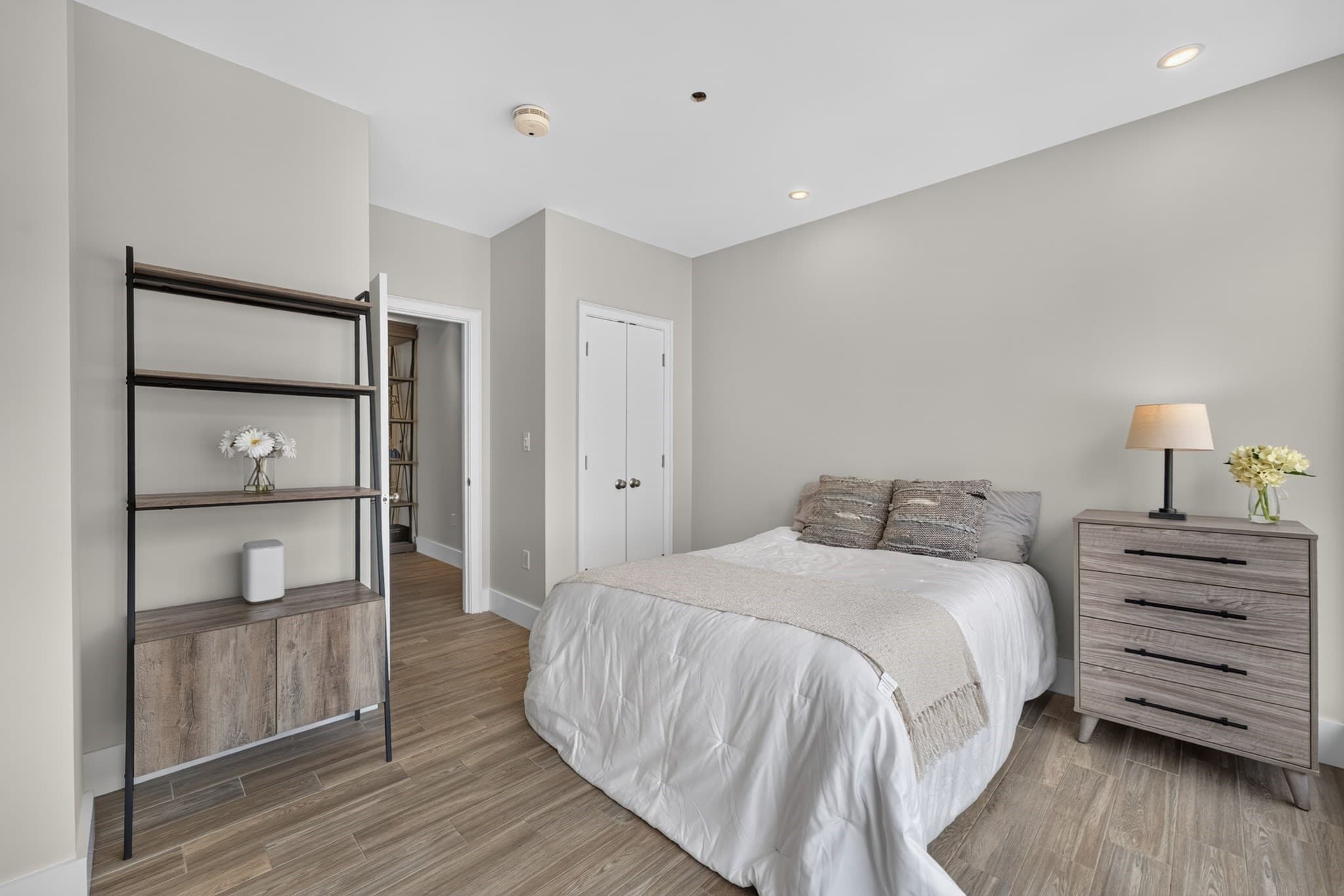 Condominium at 99-105 Broad St # C, Boston MA 02110, photo 25 of 39