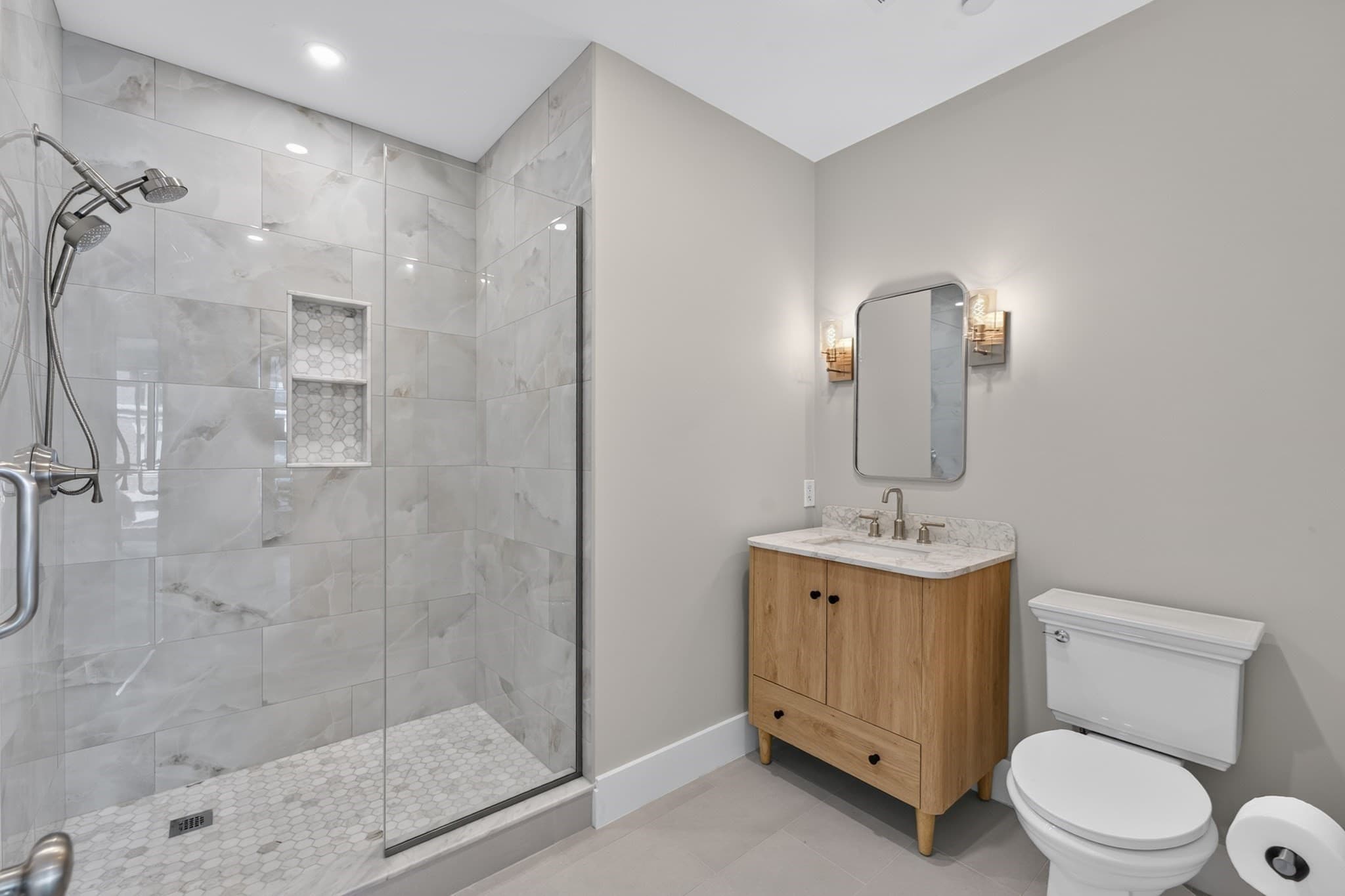 Condominium at 99-105 Broad St # C, Boston MA 02110, photo 21 of 39