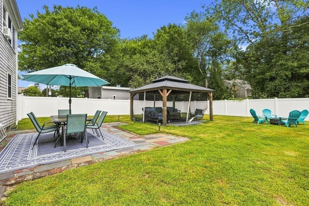 Single Family Residence at 26 Paul Rd, Dartmouth MA 02747, photo 33 of 41