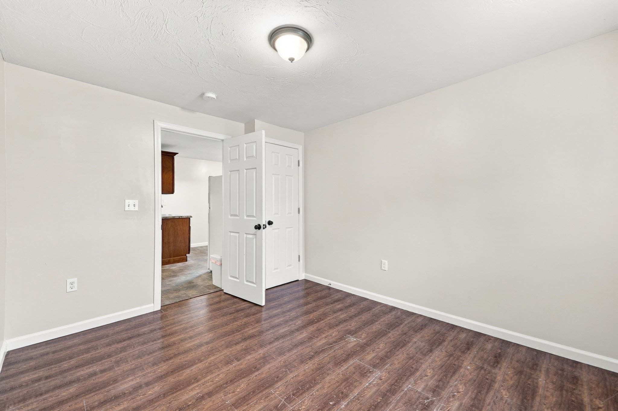 3 Family - 3 Units Up/Down at 27 Regan St, Gardner MA 01440, Gardner, photo 17 of 42