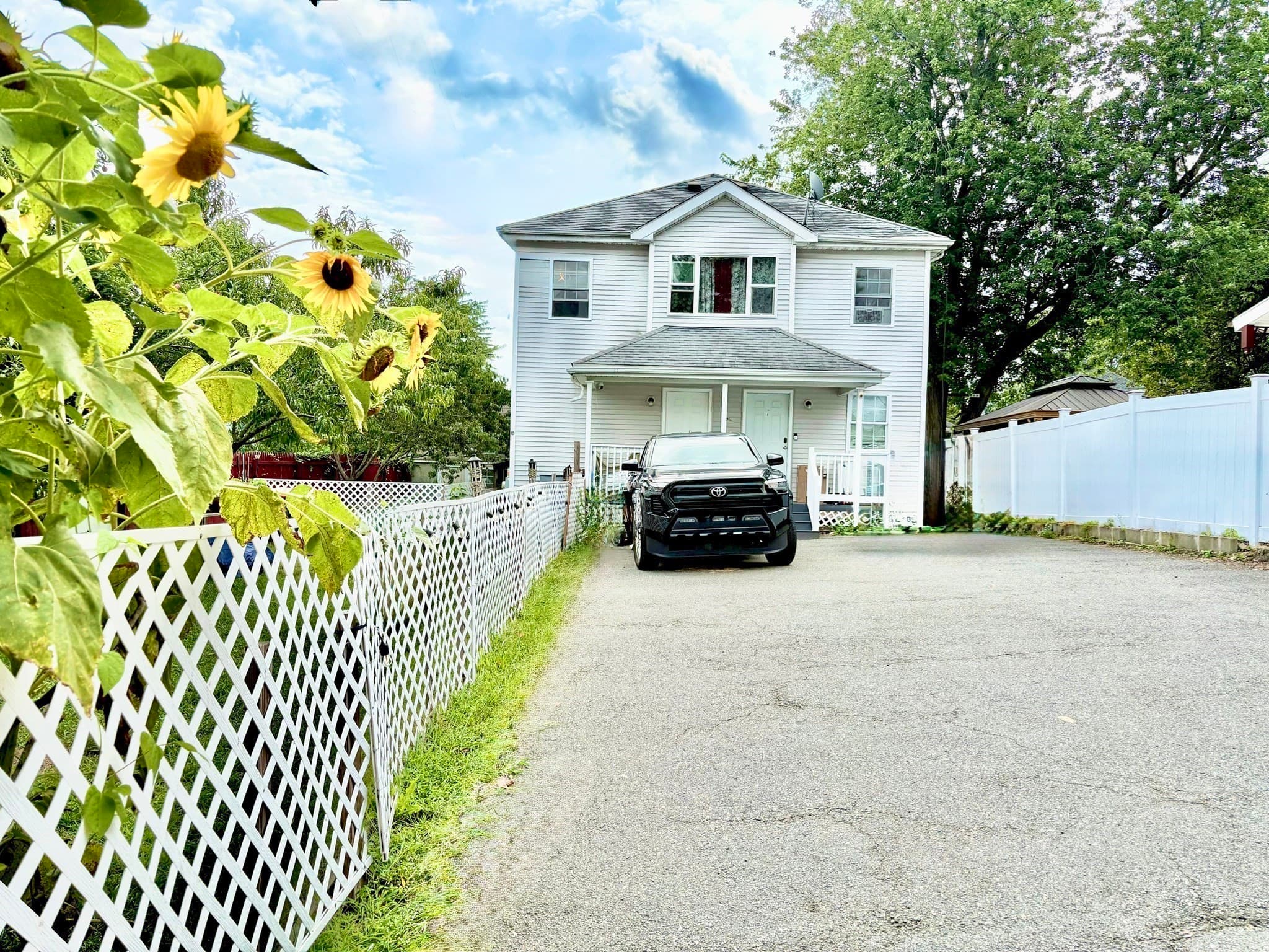 2 Family - 2 Units Up/Down at 32 Grant Street, Lynn MA 01902, Lynn, photo 2 of 31