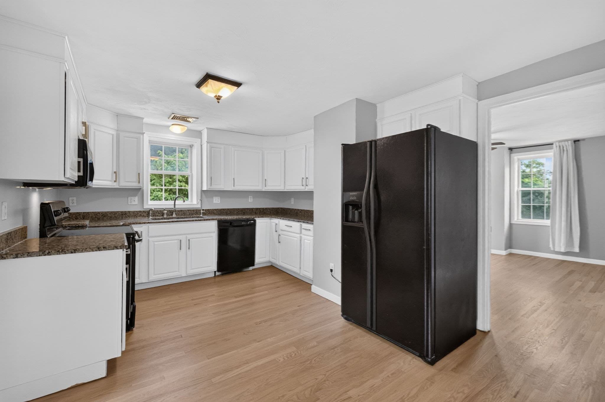 2 Family - 2 Units Up/Down at 8 Albert Dr, Millville MA 01529, Millville, photo 27 of 41
