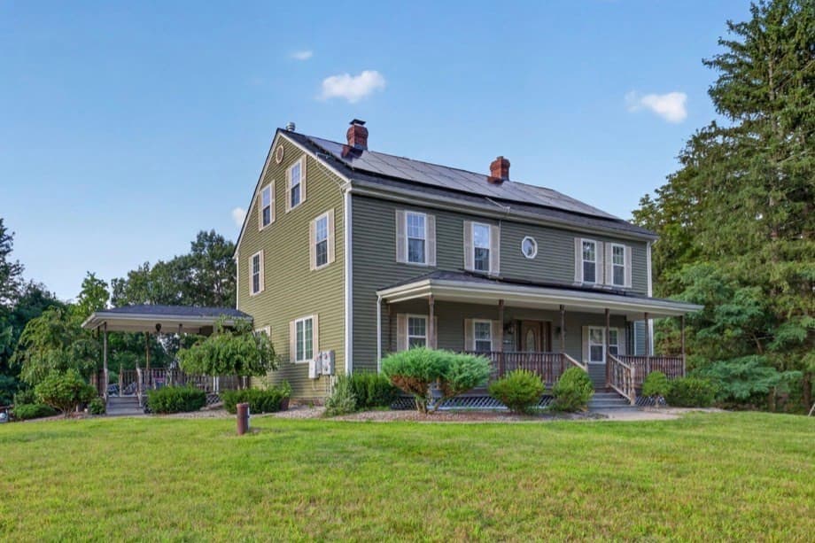 2 Family - 2 Units Up/Down at 8 Albert Dr, Millville MA 01529, Millville, photo 2 of 41
