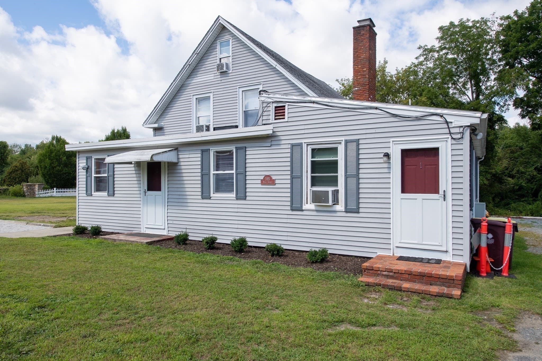 4 Family at 595 Main St, Acushnet MA 02743, photo 5 of 40