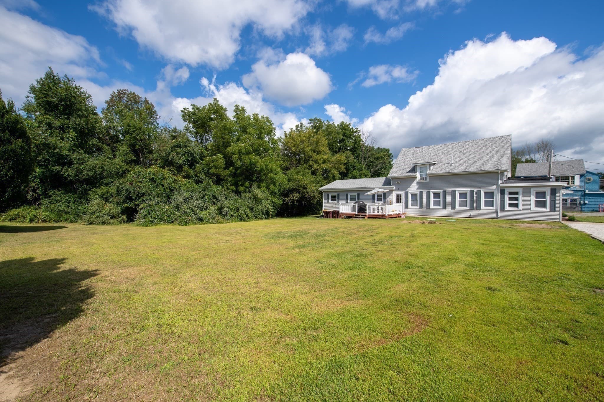 4 Family at 595 Main St, Acushnet MA 02743, photo 35 of 40