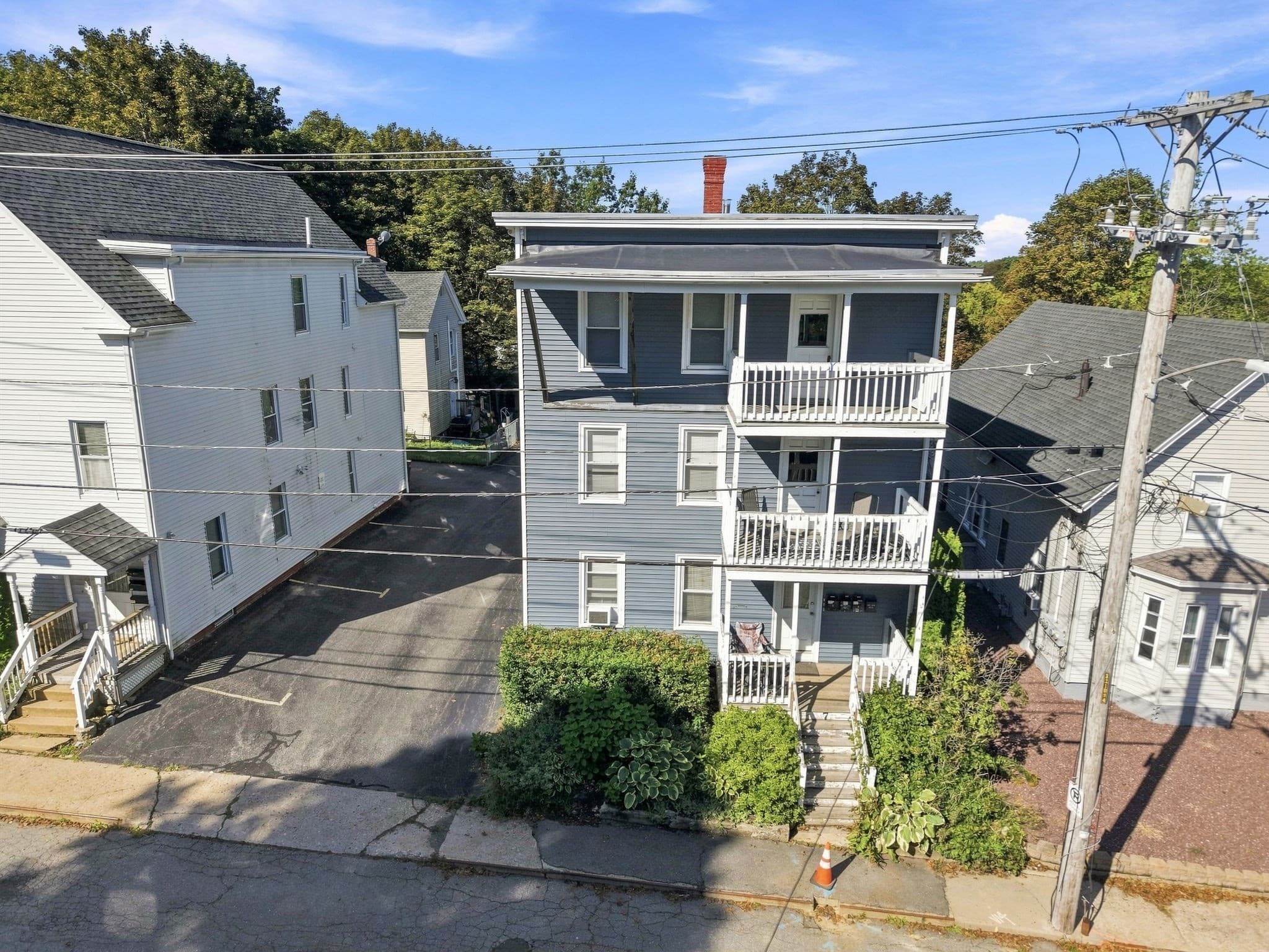 17 Regan St, Gardner MA 01440