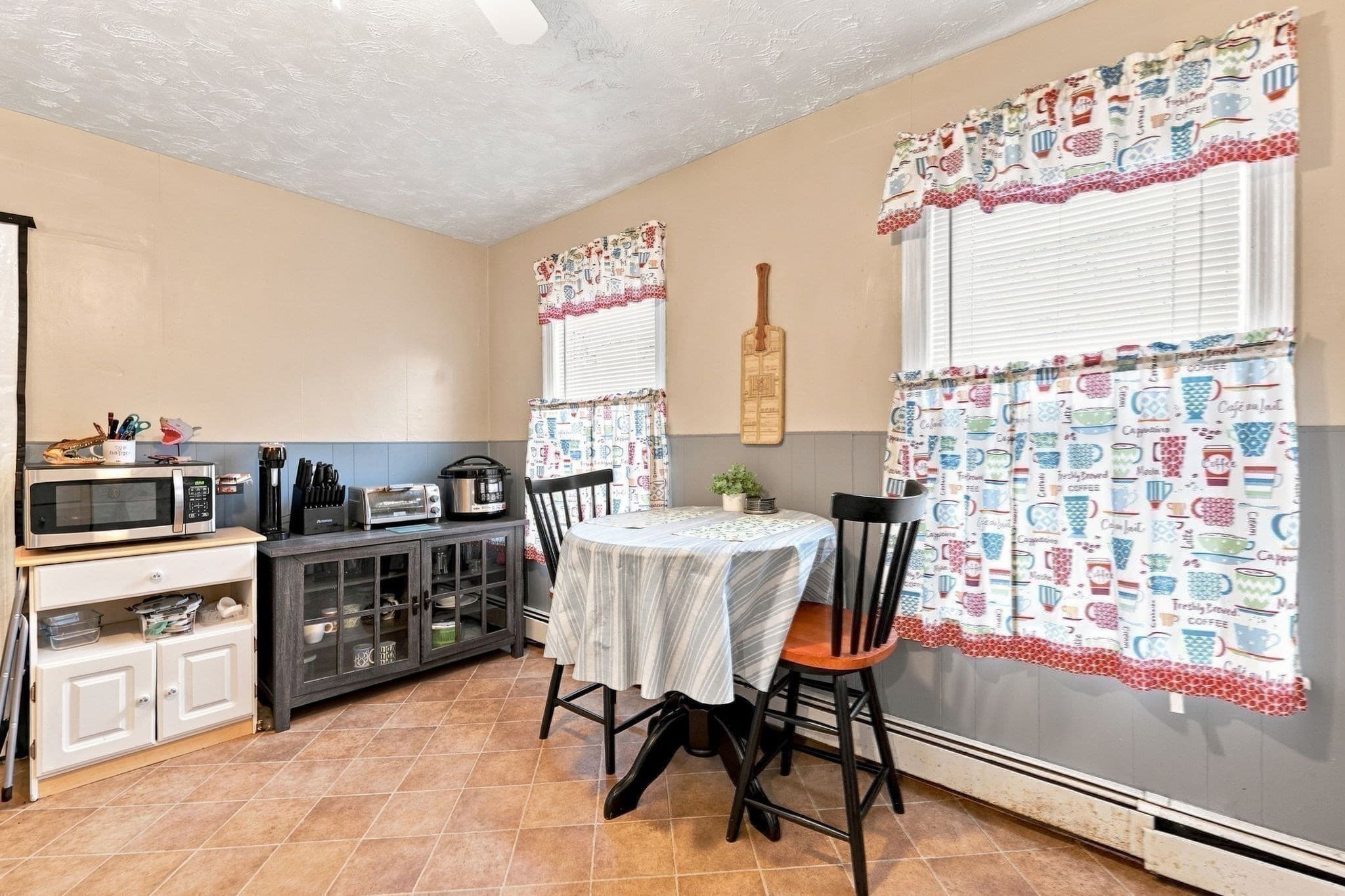 3 Family - 3 Units Up/Down at 17 Regan St, Gardner MA 01440, Gardner, photo 30 of 42