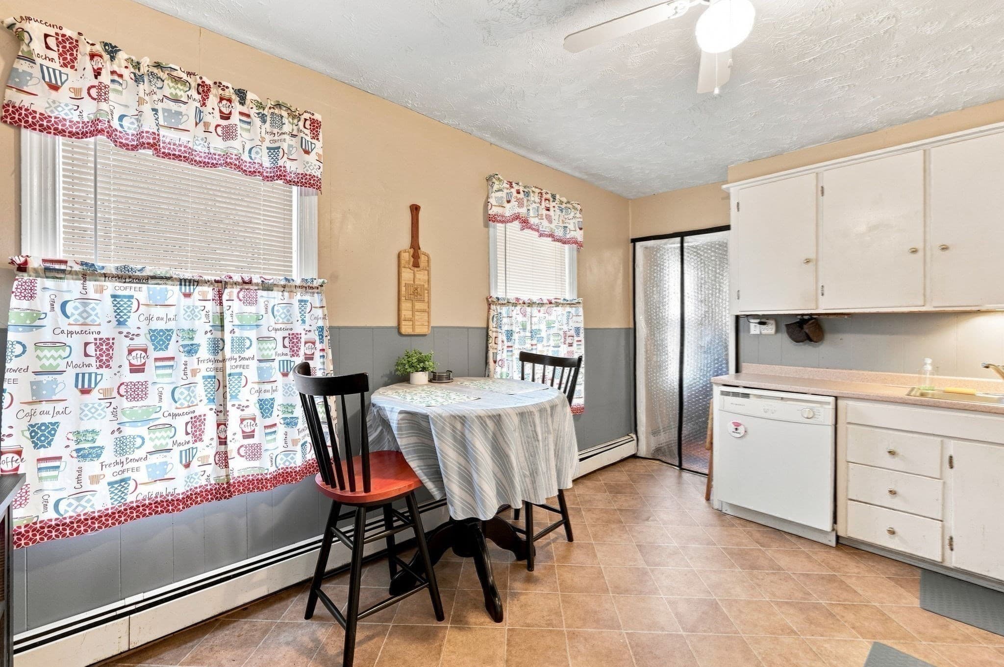 3 Family - 3 Units Up/Down at 17 Regan St, Gardner MA 01440, Gardner, photo 29 of 42