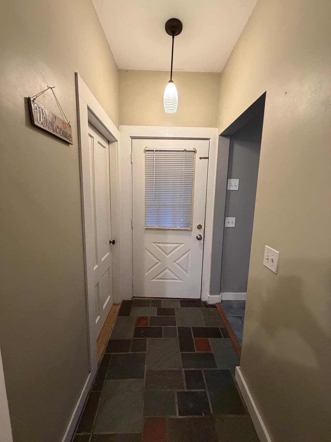Condominium at 72 Apple D Or Rd # B, Framingham MA 01701, Framingham, photo 6 of 23