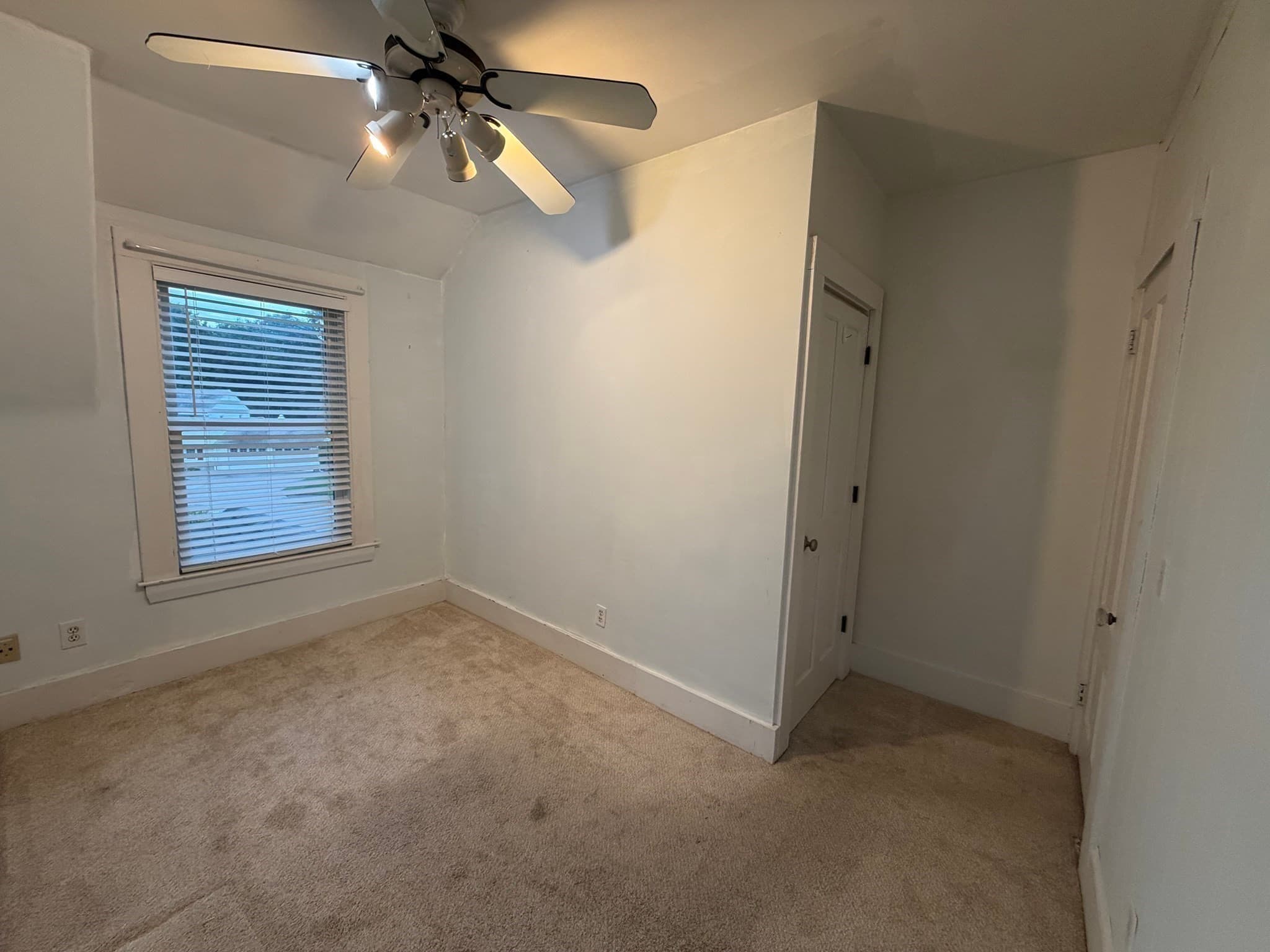Condominium at 72 Apple D Or Rd # B, Framingham MA 01701, Framingham, photo 14 of 23