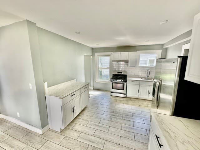 Single Family Residence at 65 Rochelle St, Springfield MA 01109, Springfield, photo 18 of 36