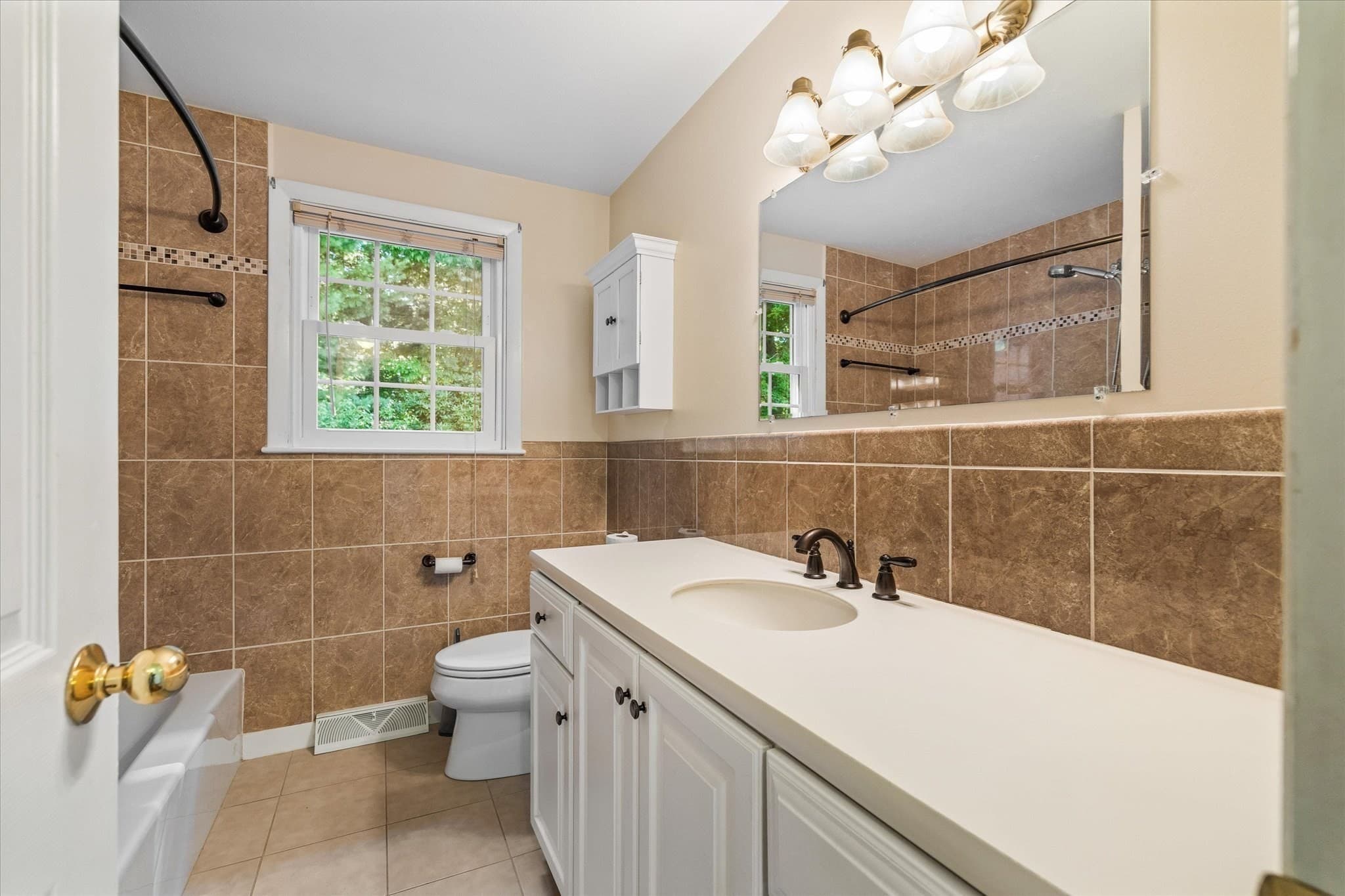 Single Family Residence at 93 Jerrold St, Holliston MA 01746, Holliston, photo 17 of 31