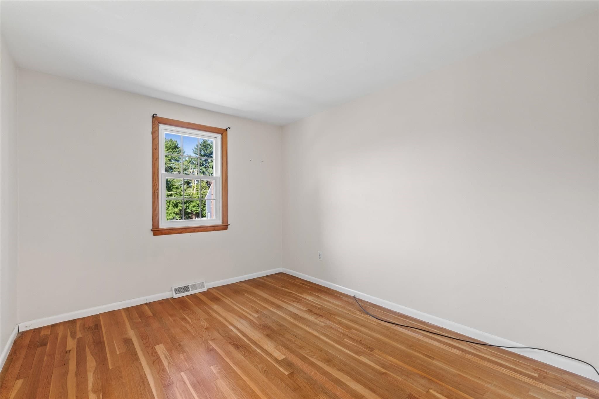 Single Family Residence at 93 Jerrold St, Holliston MA 01746, Holliston, photo 16 of 31
