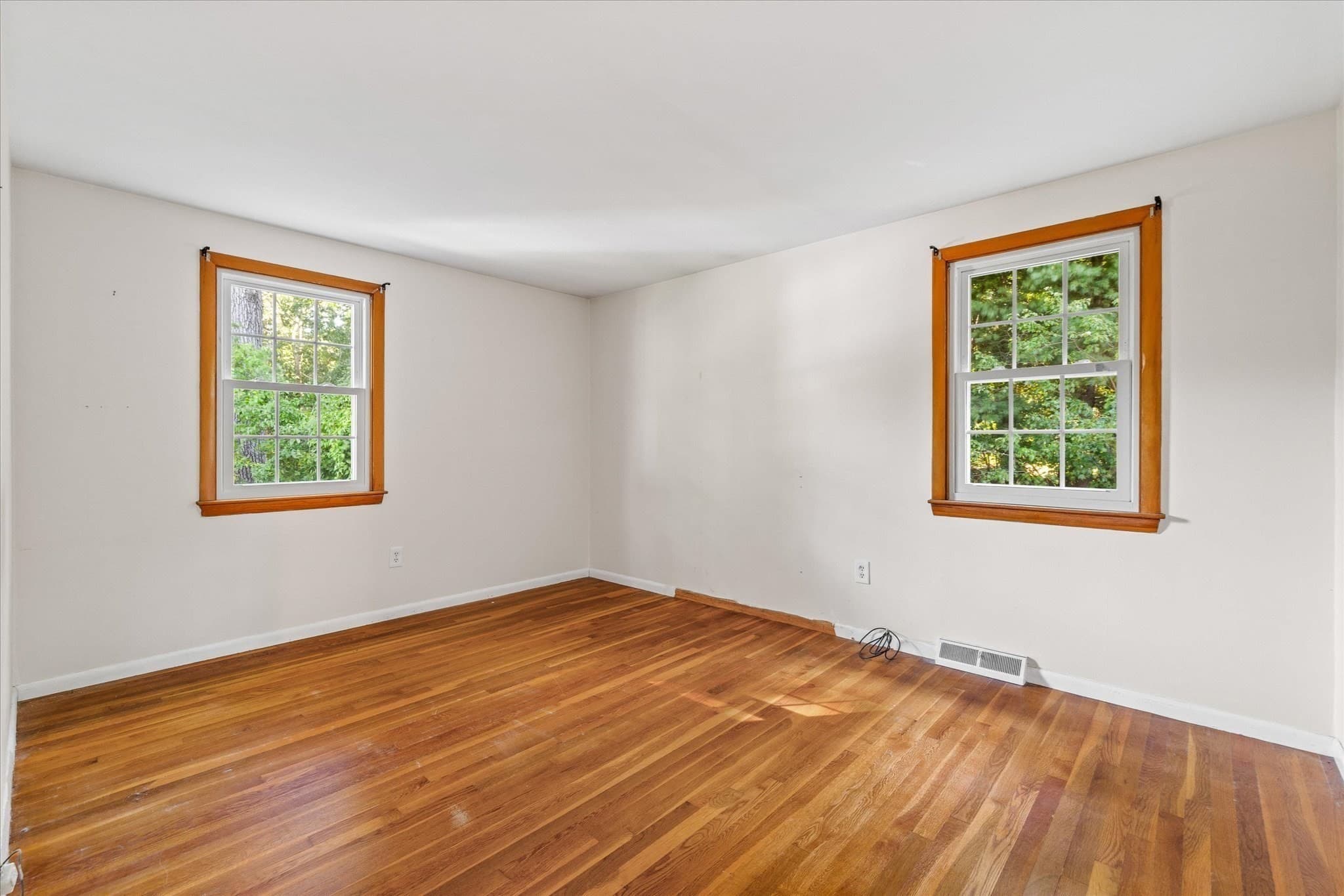 Single Family Residence at 93 Jerrold St, Holliston MA 01746, Holliston, photo 14 of 31